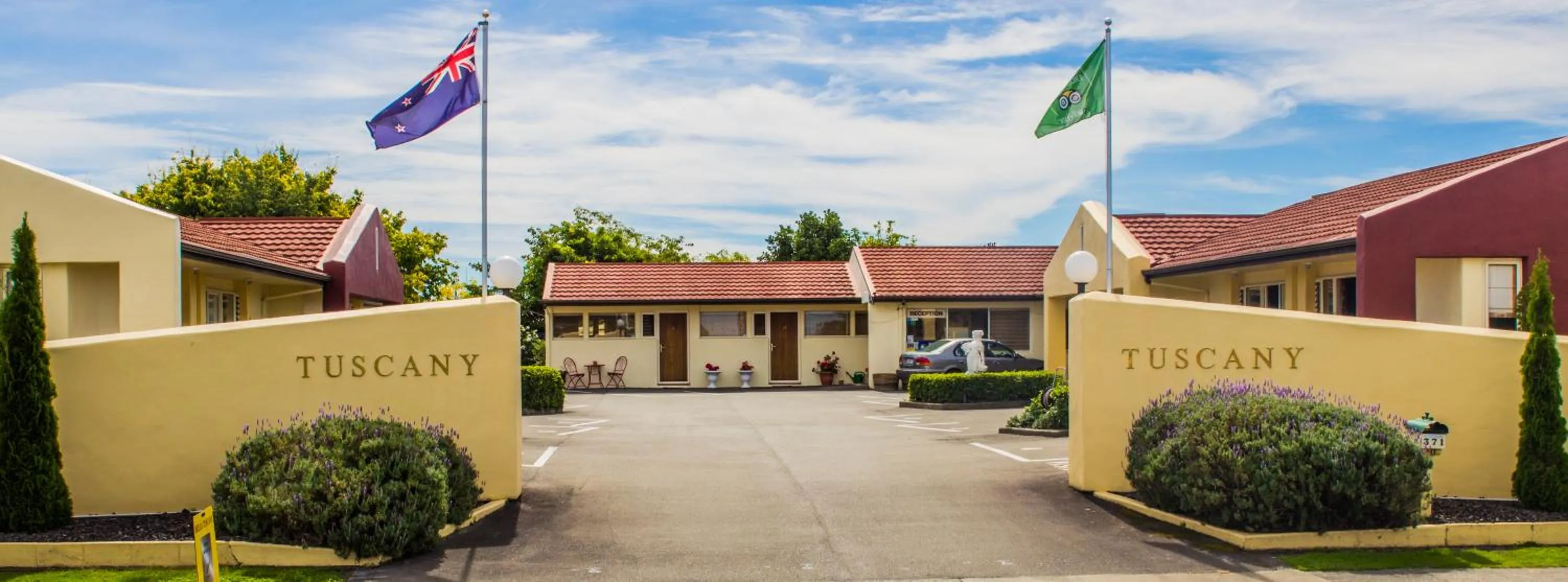 Facade/entrance in Bella Tuscany Motor Lodge