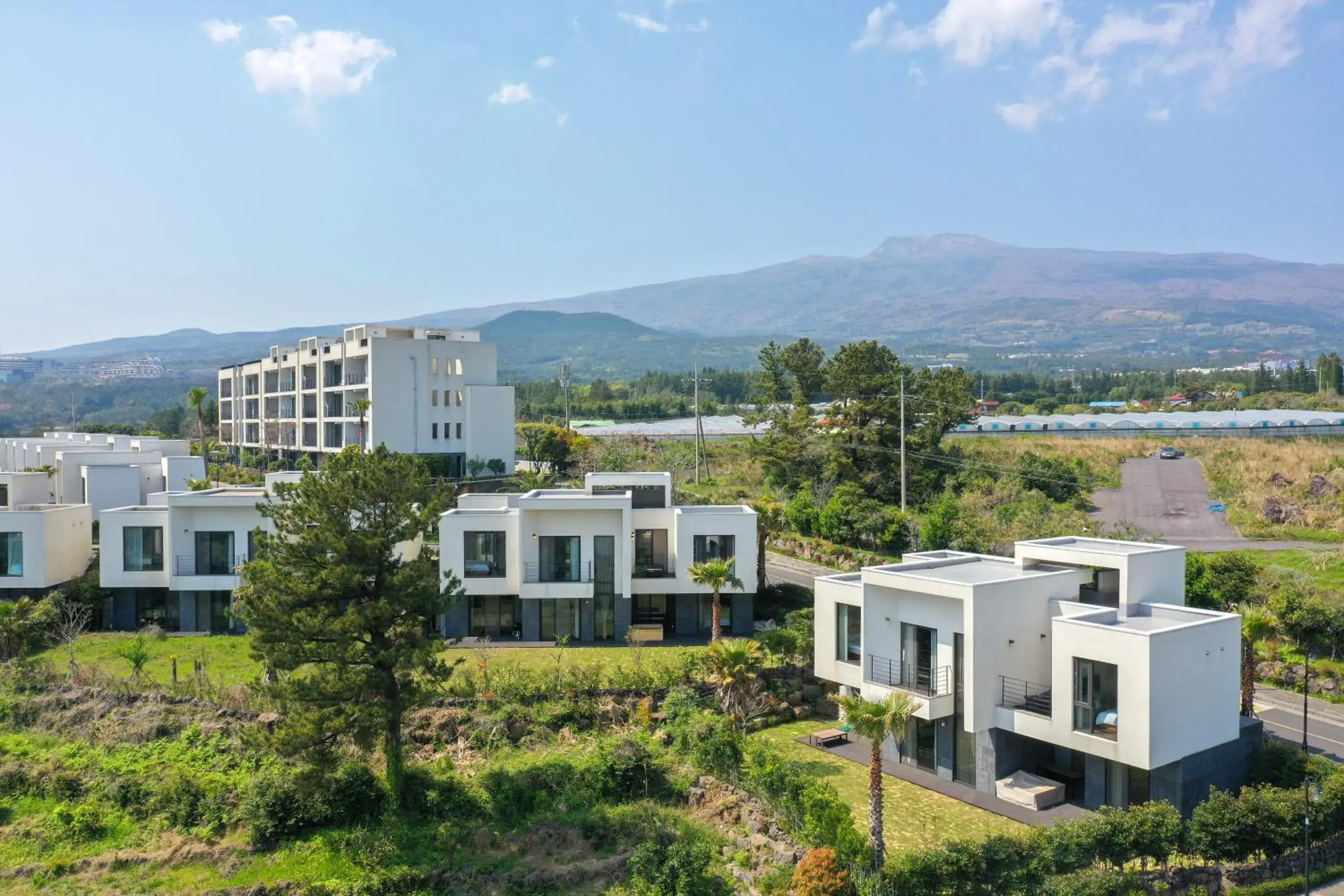 Property building in Velum Resort Property building in Velum Resort