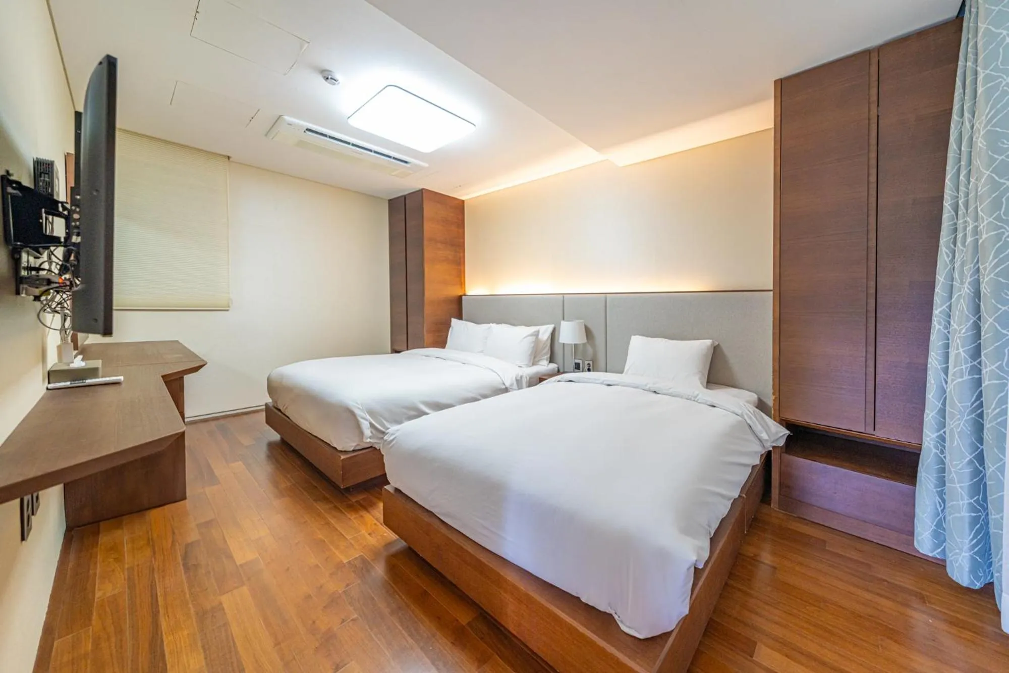 Bedroom, Bed in Velum Resort