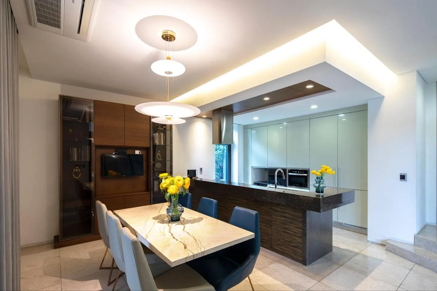 Dining area in Velum Resort