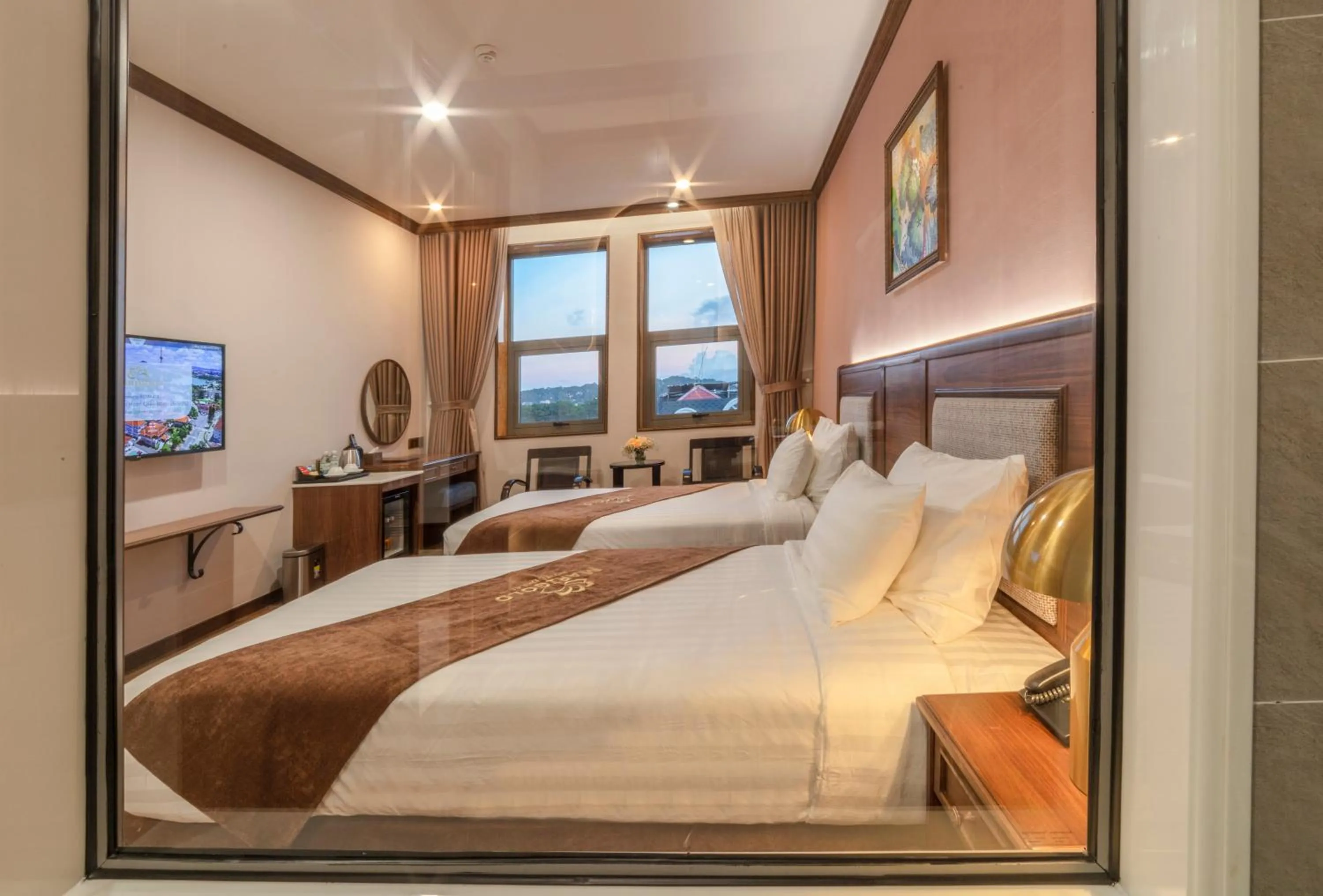 Bed in Marigold Hotel Dalat