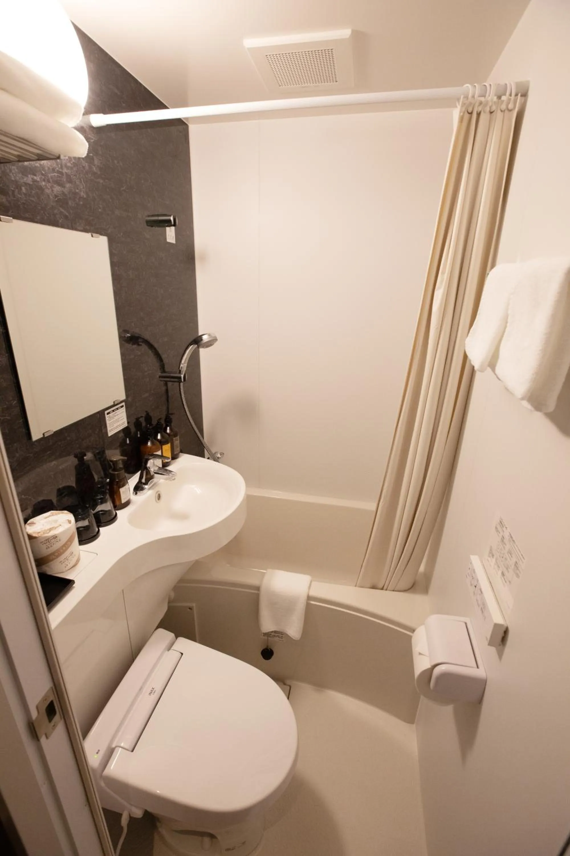 Bathroom in LOF HOTEL Shimbashi