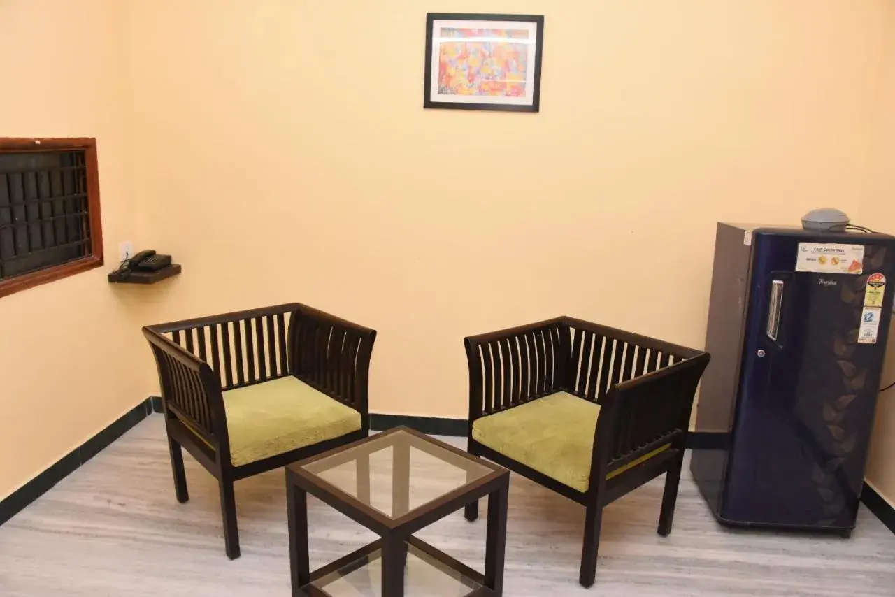 Living room in Aishwaryam Deshna Service Apartment Ambattur Chennai Living room in Aishwaryam Deshna Service Apartment Ambattur Chennai