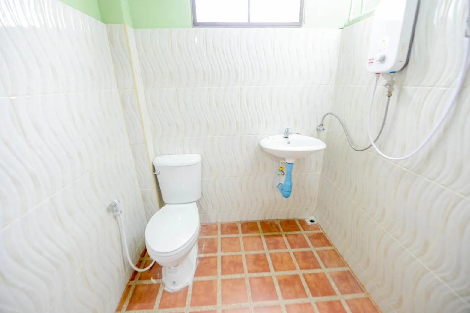 Bathroom in MRK Resort & Massage