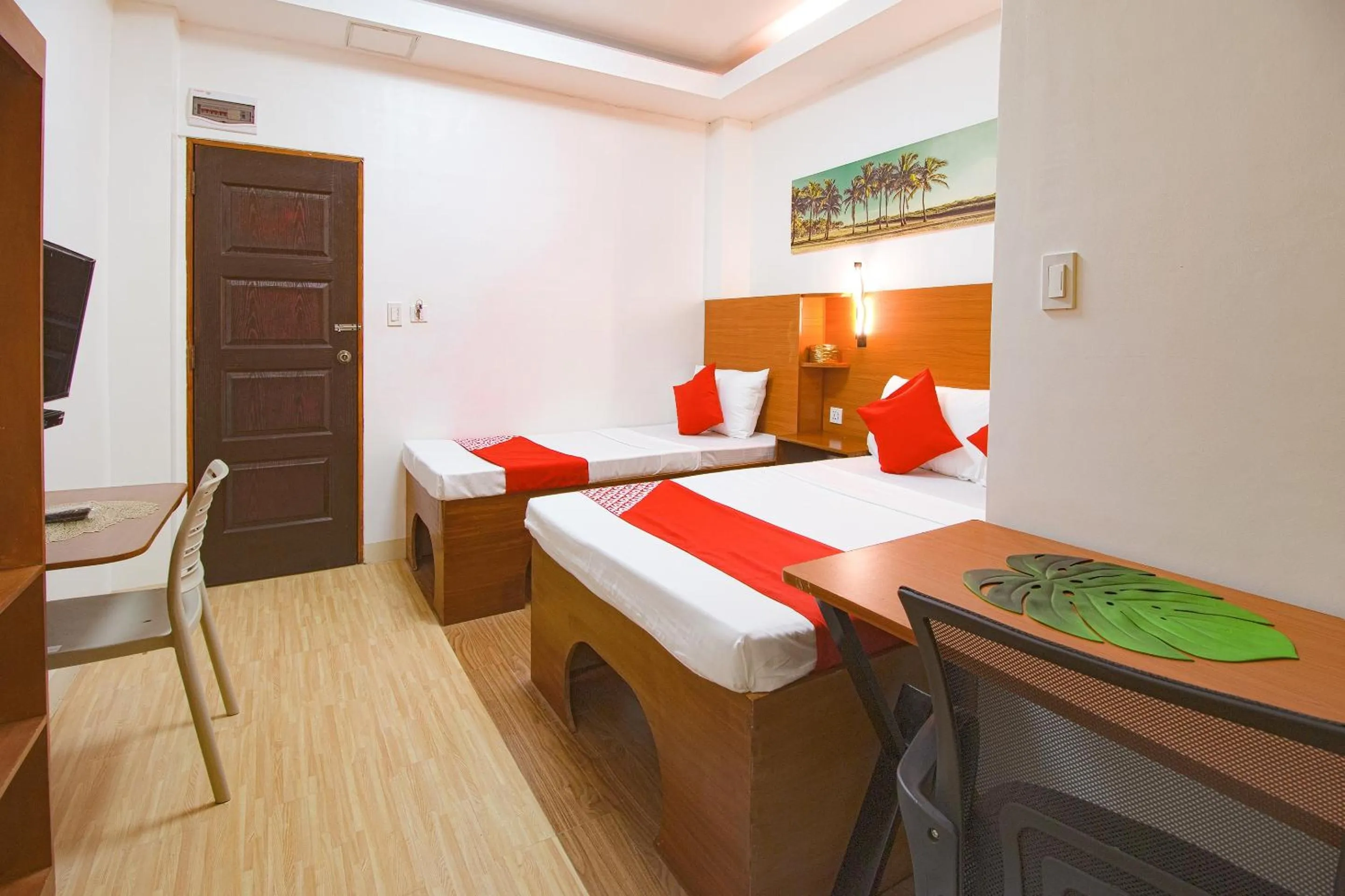 Bedroom, Bed in OYO 685 K Fortune Apartelle