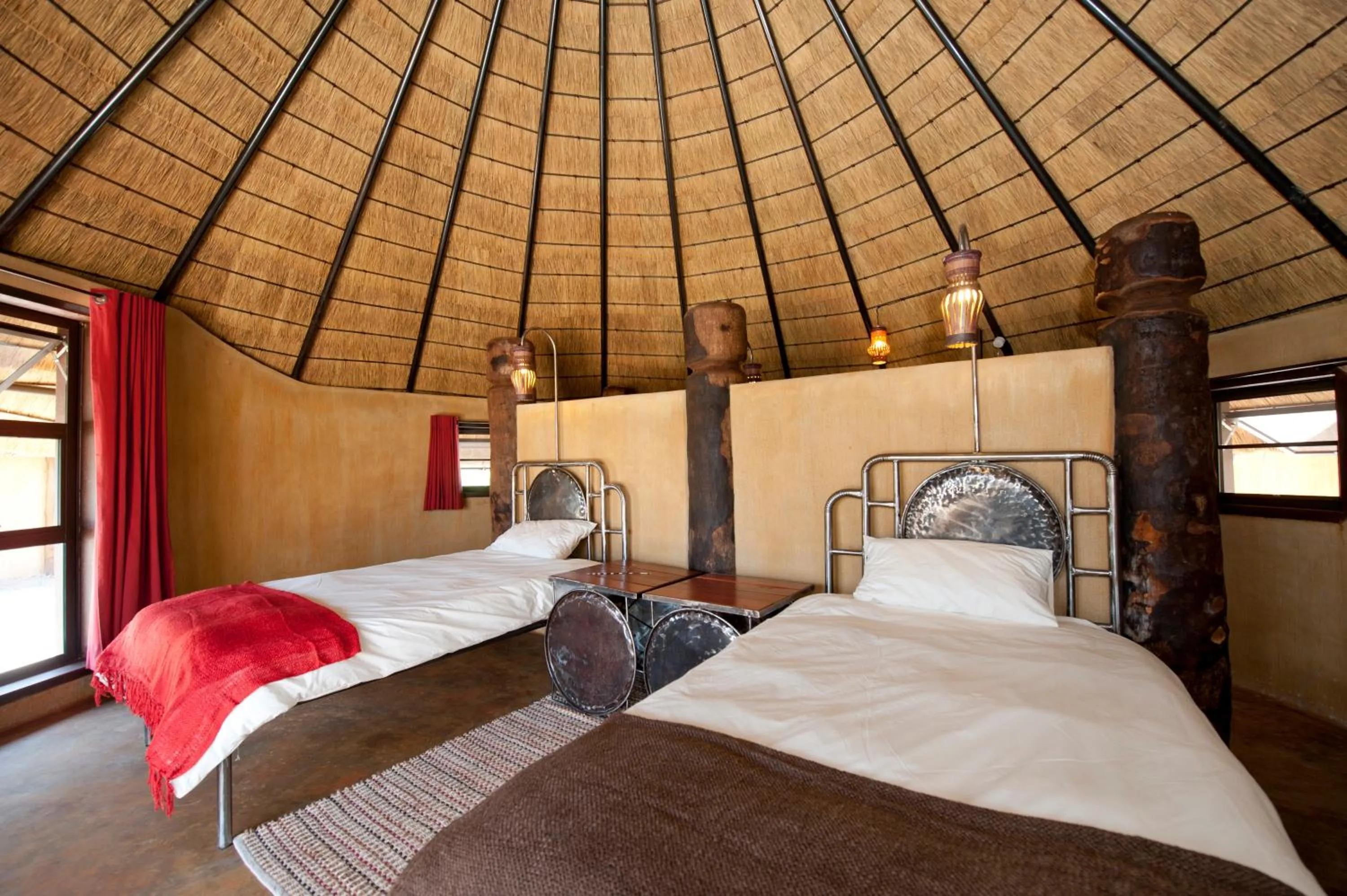 Photo of the whole room, Bed in Ongula Village Homestead Lodge