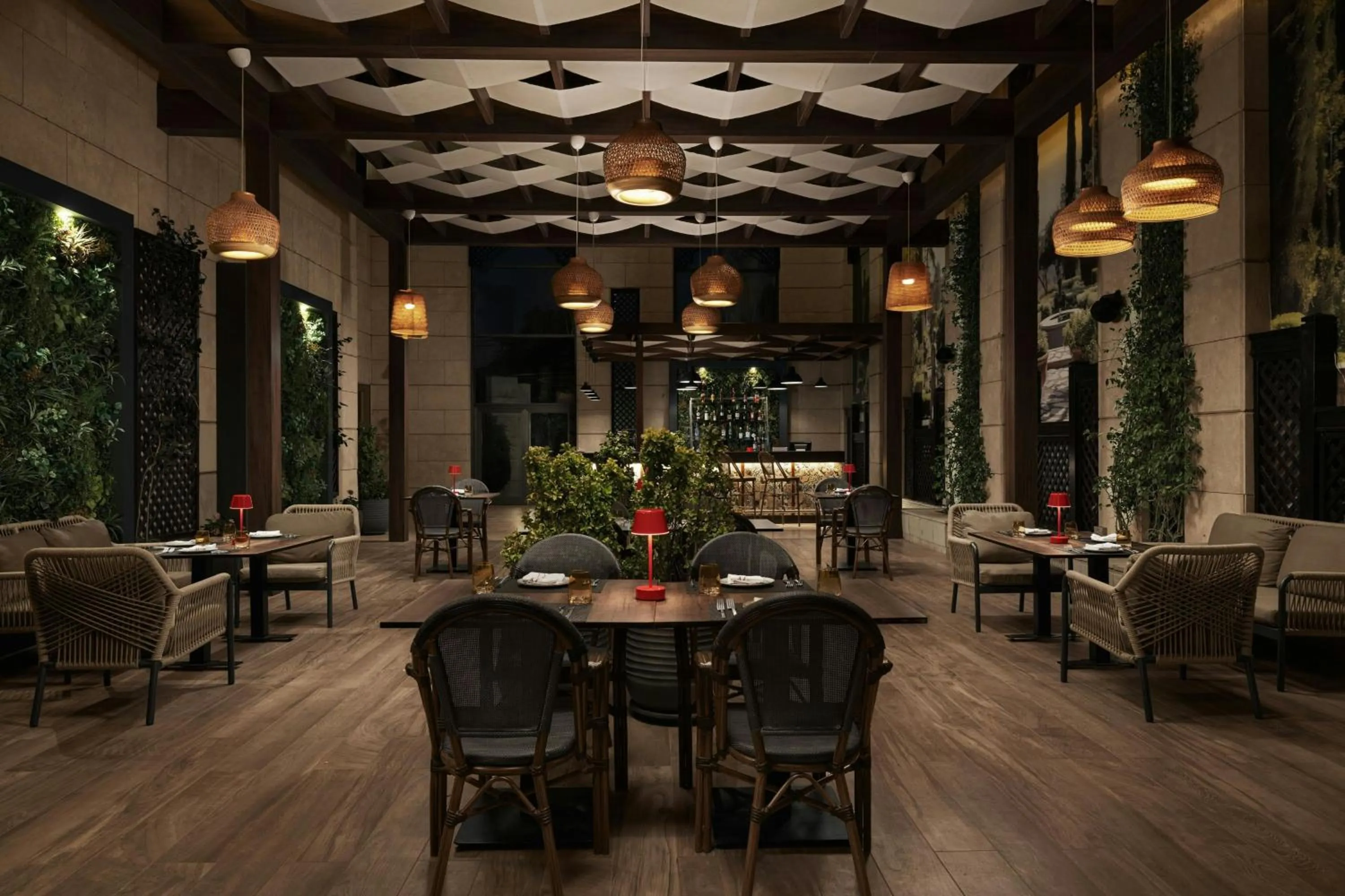 Restaurant/places to eat in Sheraton Amman Al Nabil Hotel