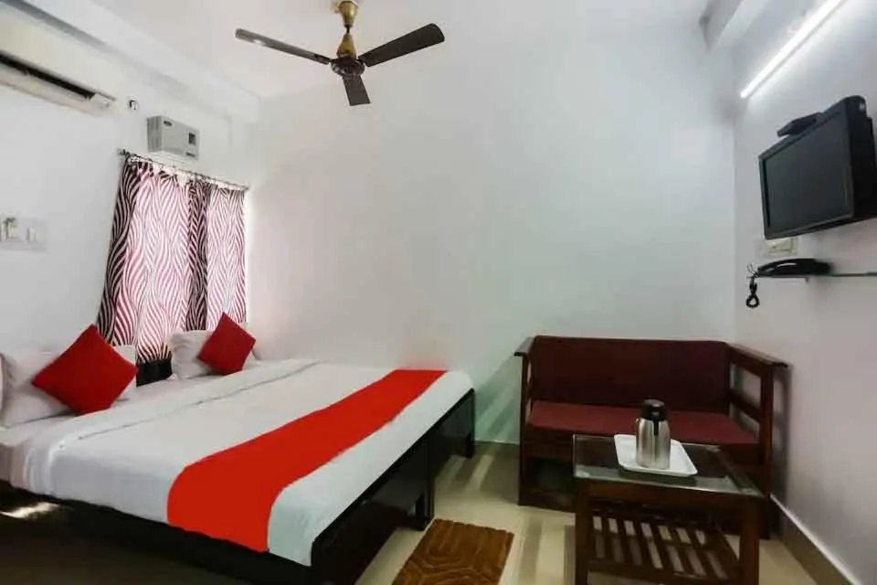 Bed in Laxmi Narayan Residency