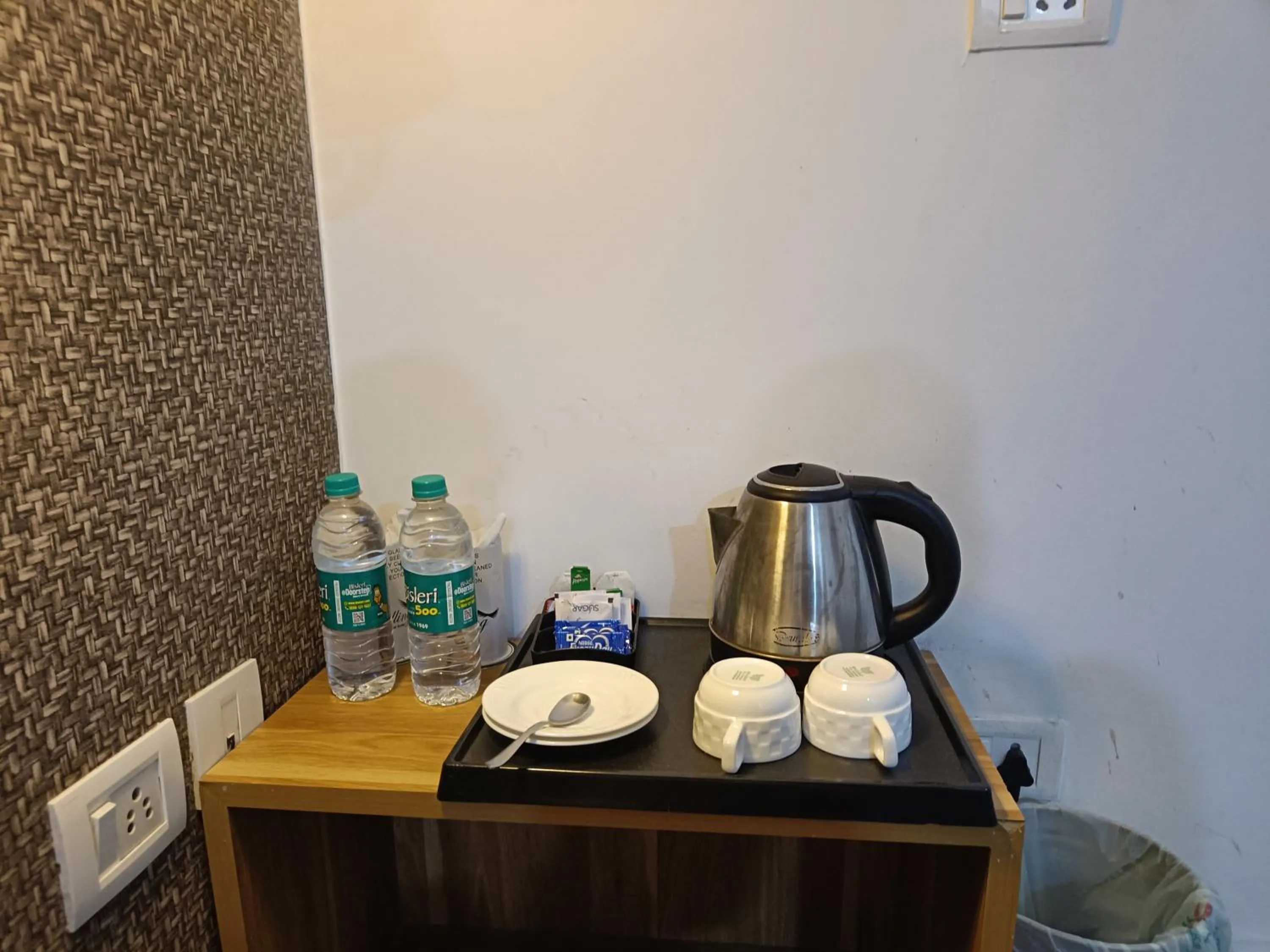 room service in The Dwelling Paradise