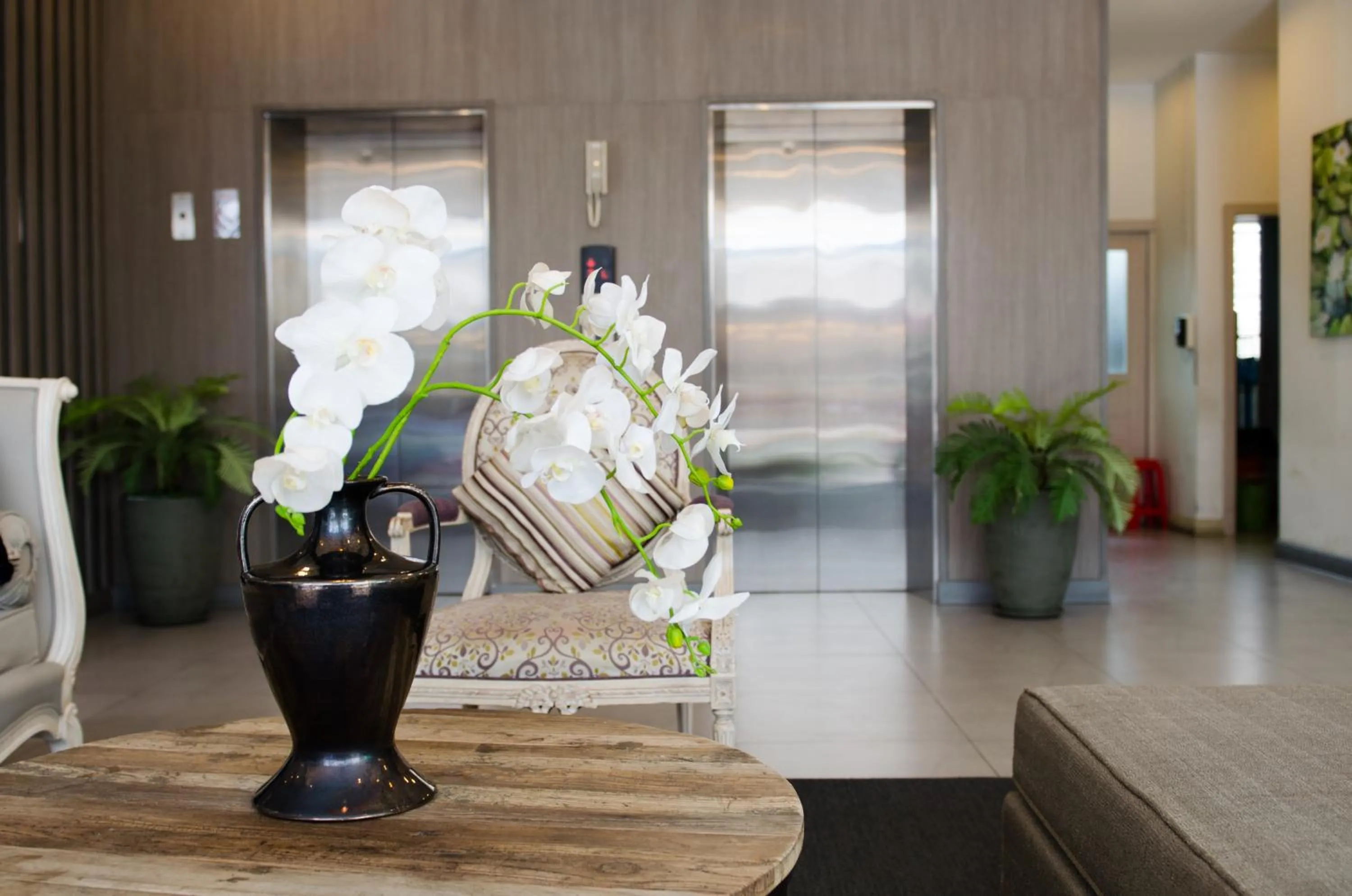 Lobby or reception in Mirage Express Patong Phuket Hotel