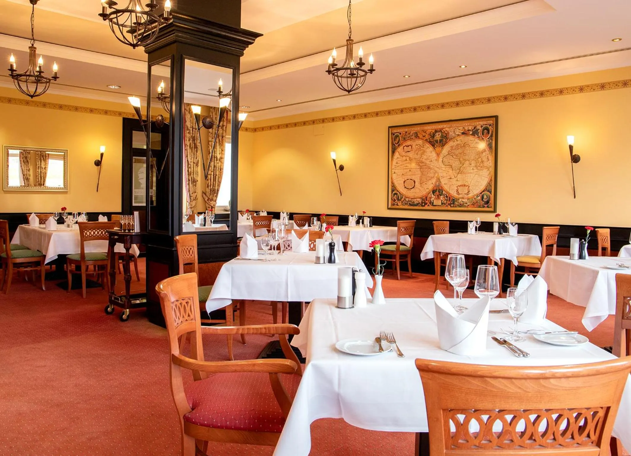 Restaurant/places to eat in Hotel St. Wolfgang