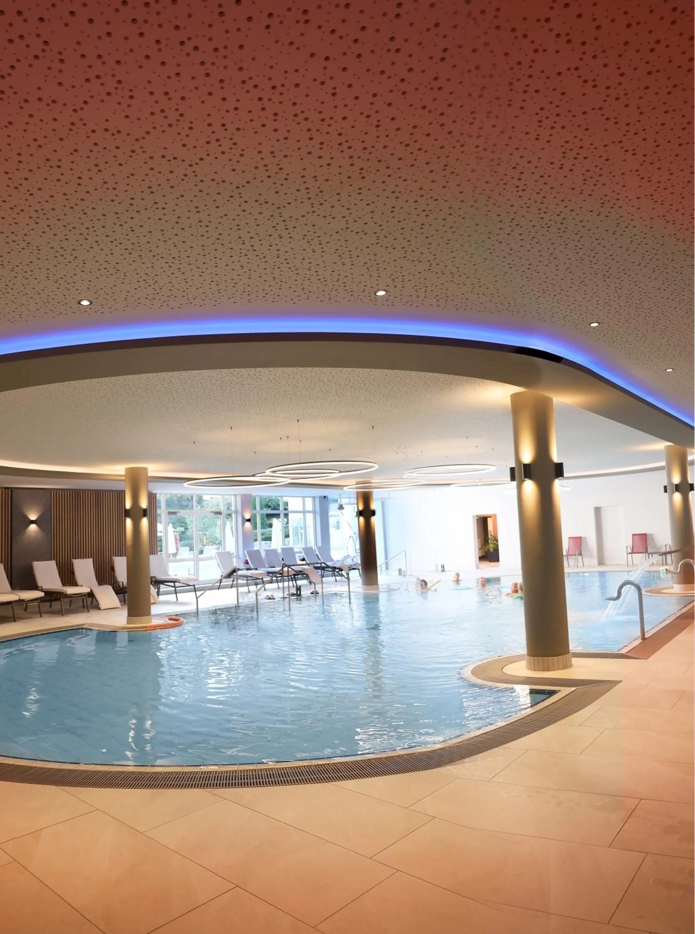 Swimming pool in Hotel St. Wolfgang