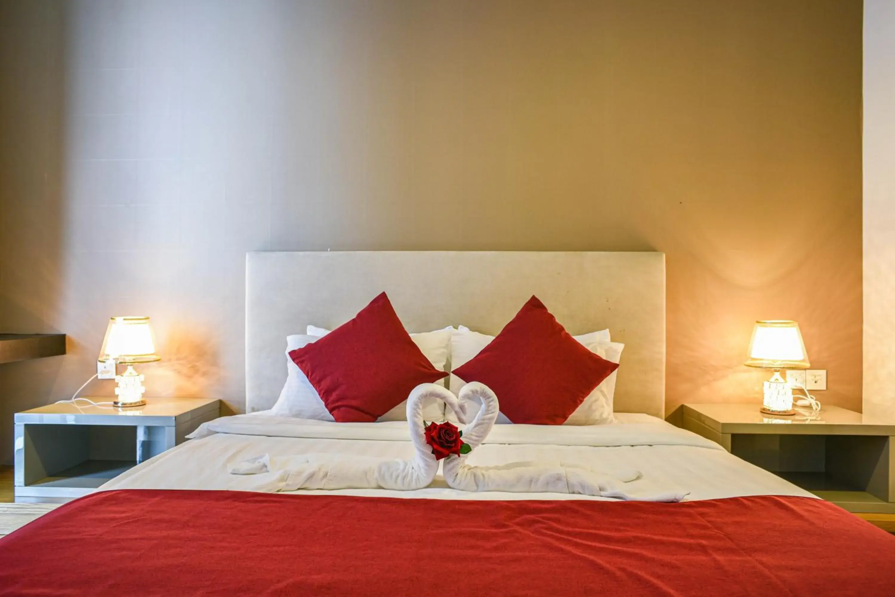 Deluxe Two-Bedroom Apartment with Garden View in Flixses Suites at Platinum KLCC Deluxe Two-Bedroom Apartment with Garden View in Flixses Suites at Platinum KLCC