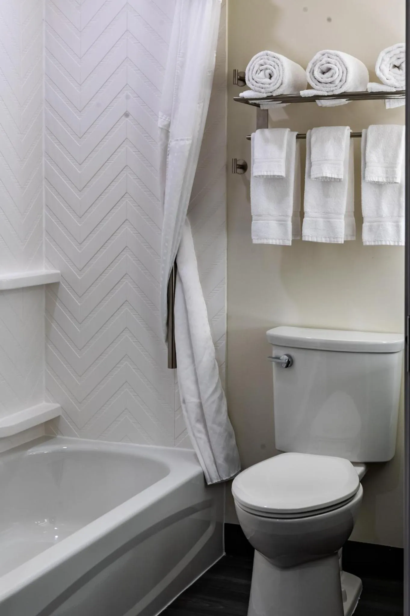 Toilet in Holiday Inn & Suites Atlanta Perimeter Dunwoody, an IHG Hotel