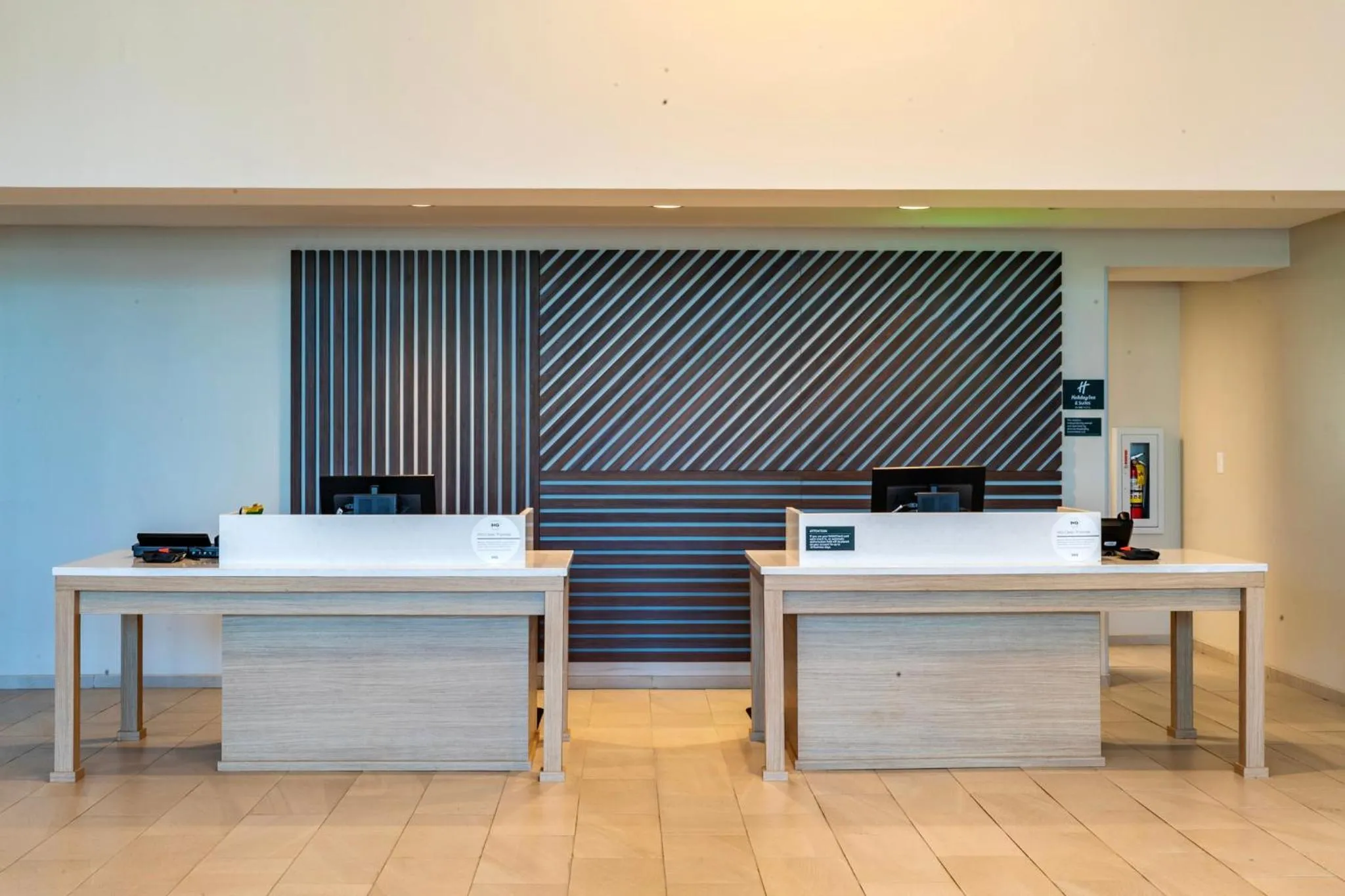 Property building in Holiday Inn & Suites Atlanta Perimeter Dunwoody, an IHG Hotel