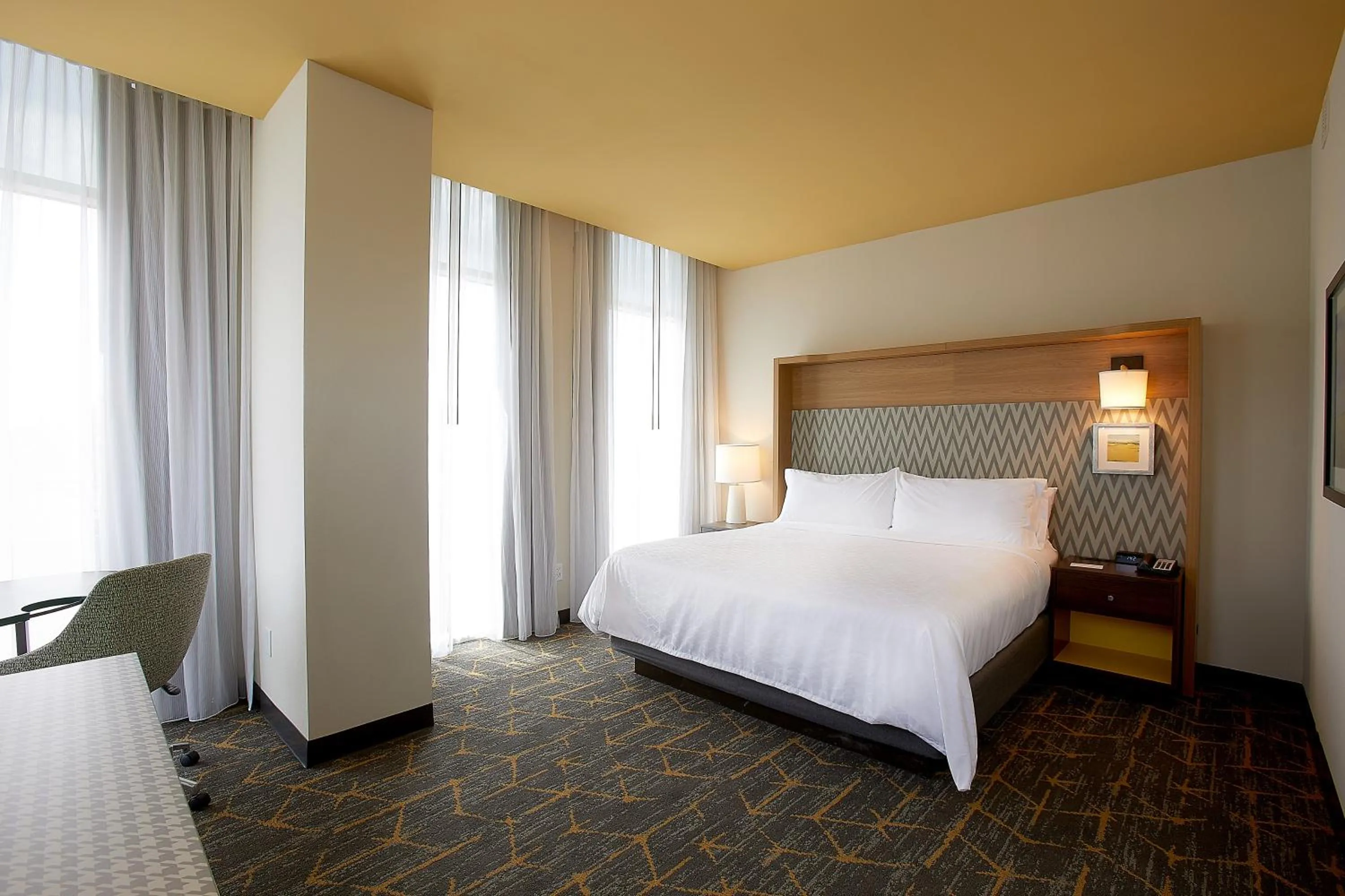 Bedroom, Bed in Holiday Inn Louisville Downtown by IHG