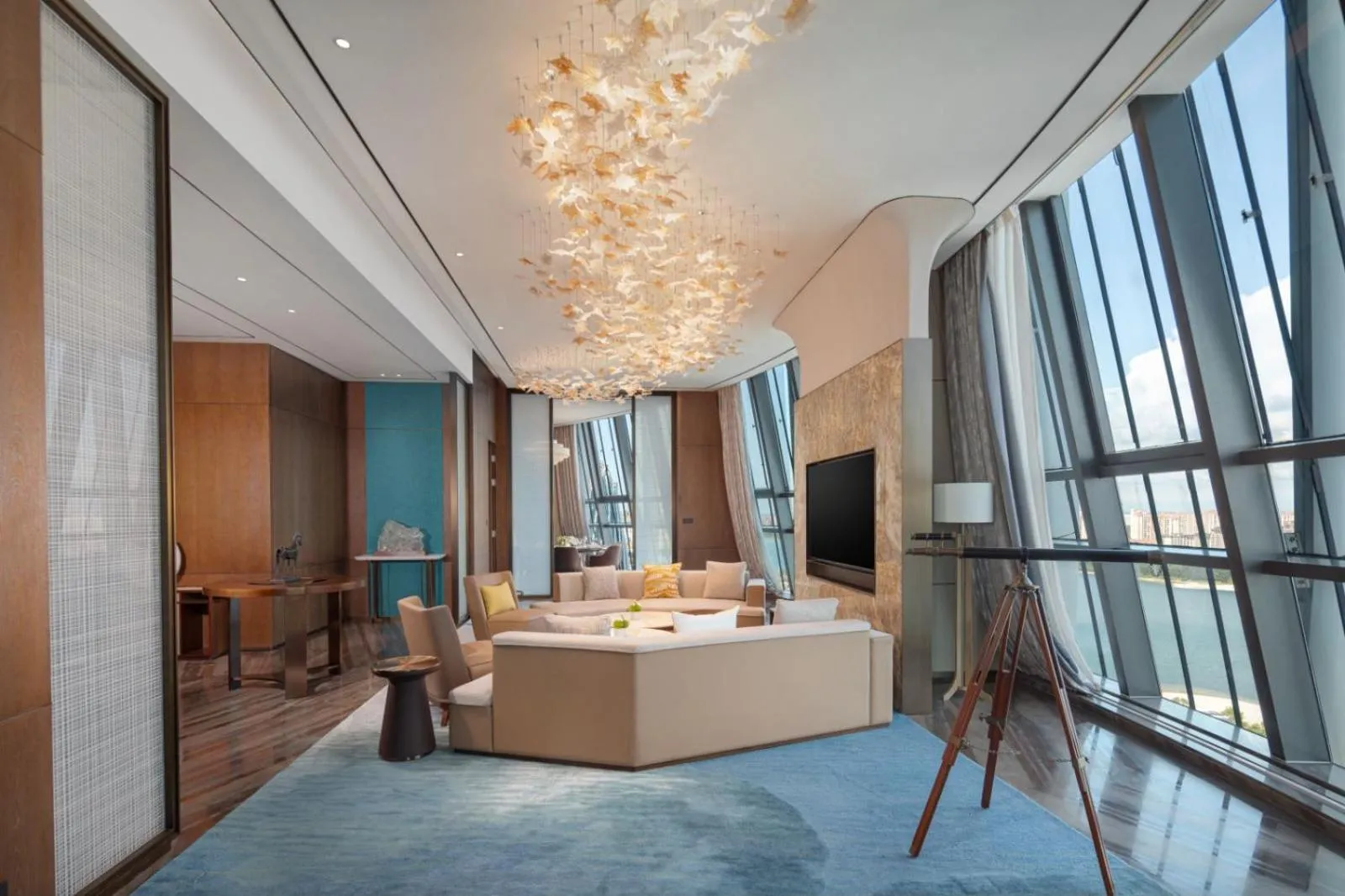 Living room in Hilton Hainan Ocean Flower Island