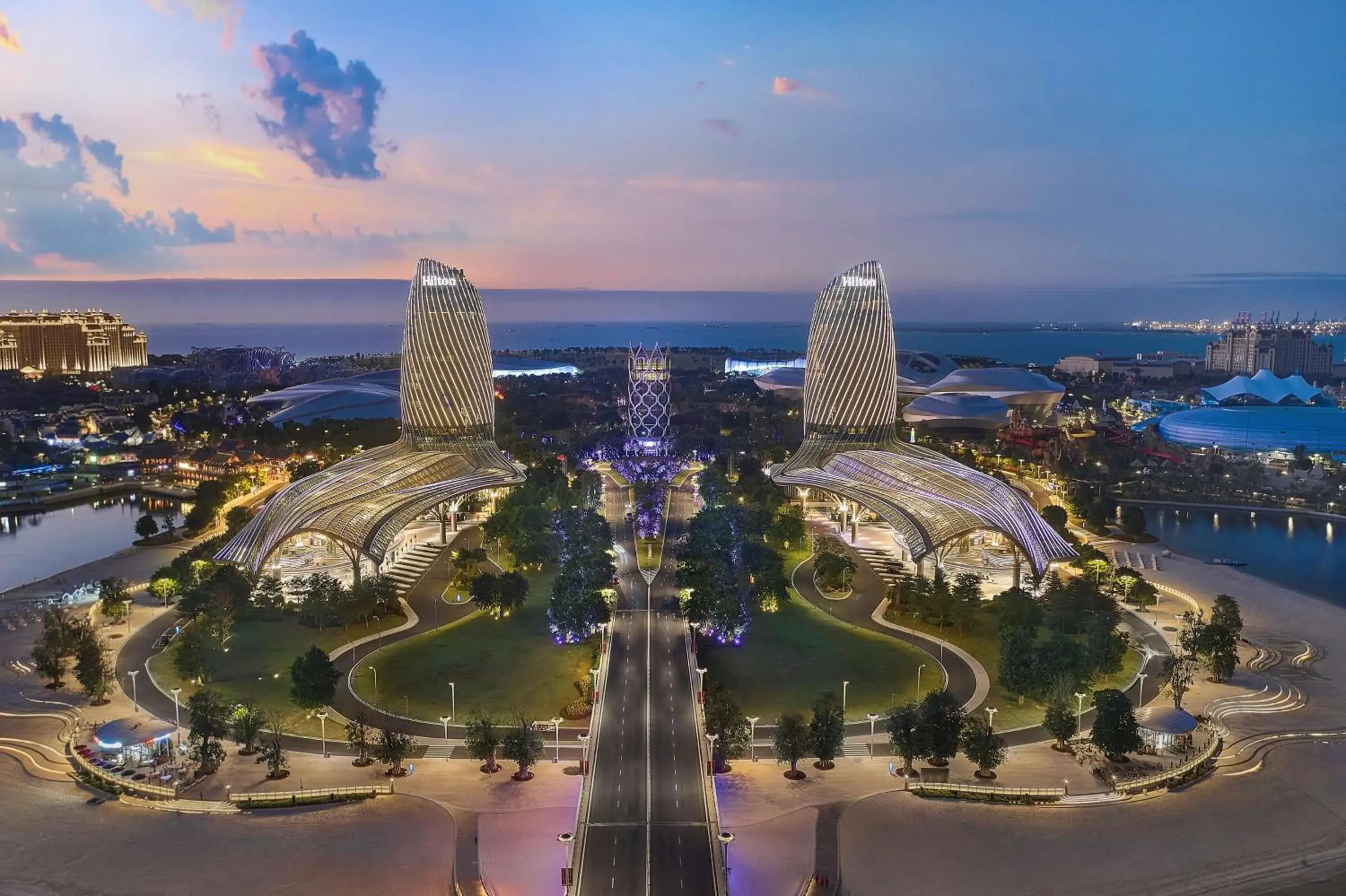 Property building in Hilton Hainan Ocean Flower Island Property building in Hilton Hainan Ocean Flower Island