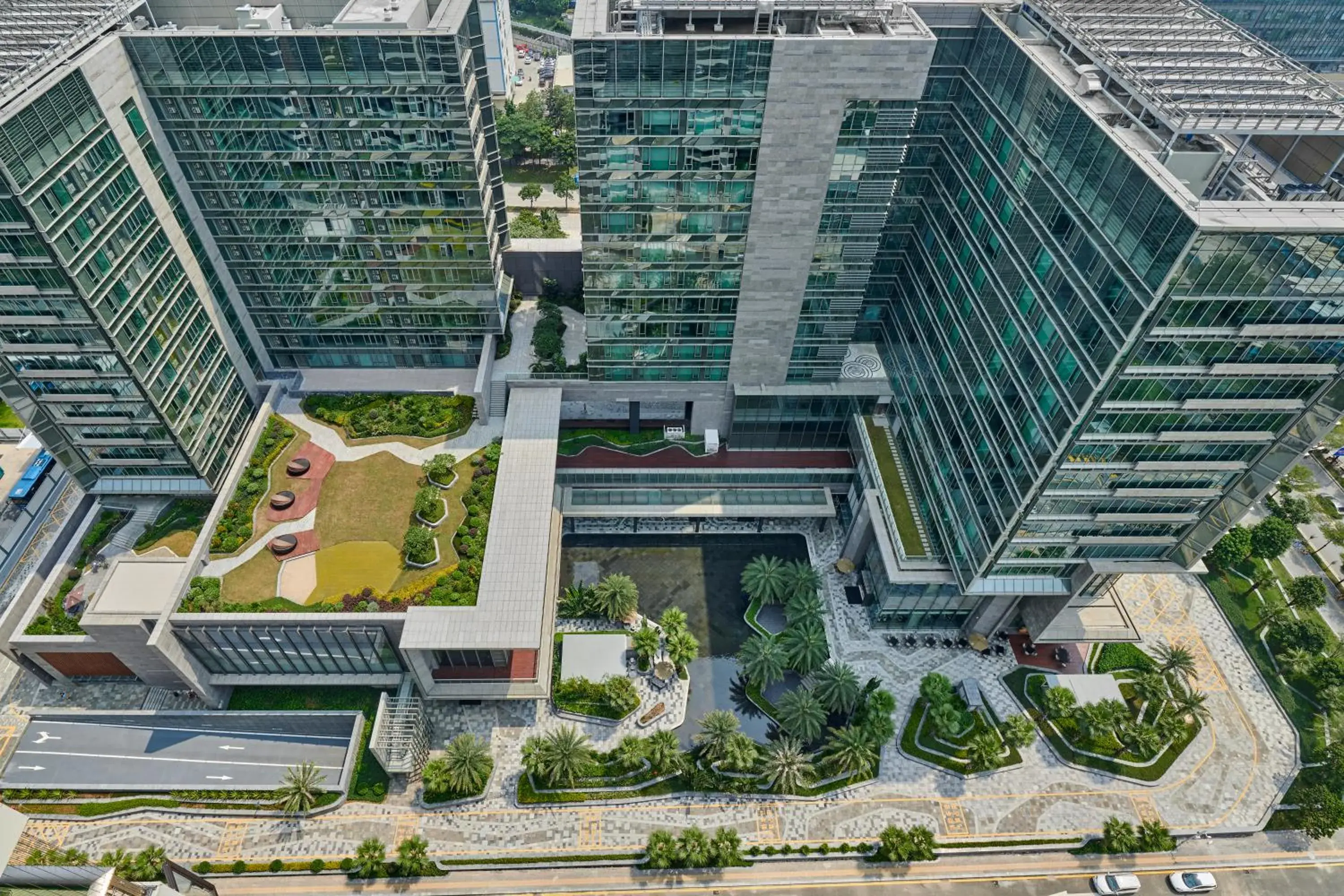 Garden view, Bird's-eye View in DoubleTree by Hilton Shenzhen Airport 