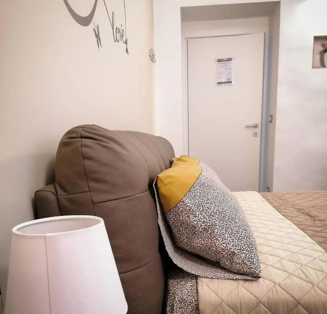 Bed in B&B Piano Romano -con parcheggio privato gratuito-