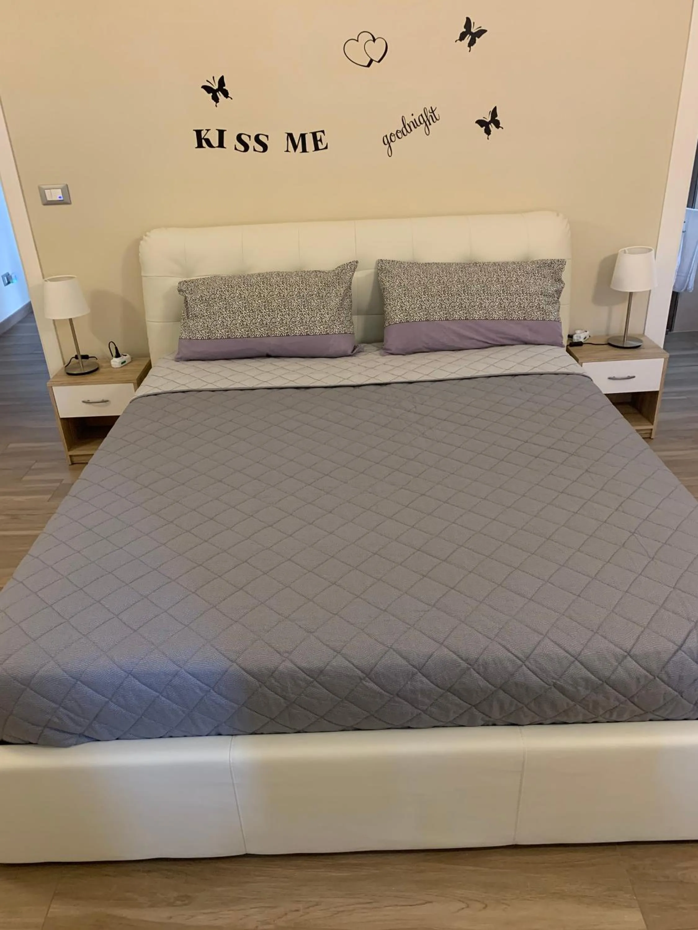 Bed in B&B Piano Romano -con parcheggio privato gratuito-