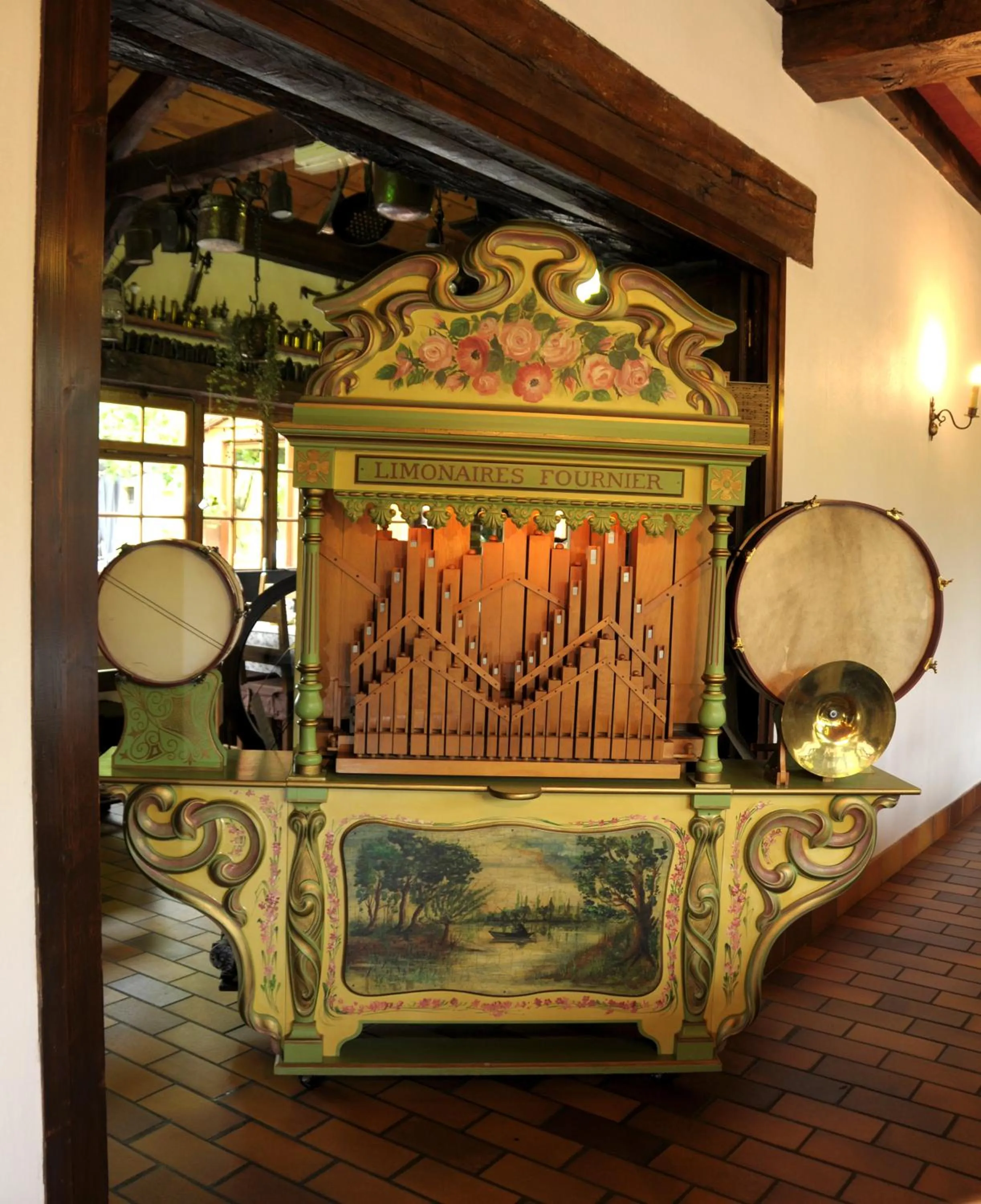 Decorative detail in Logis Hôtel LE DAHU