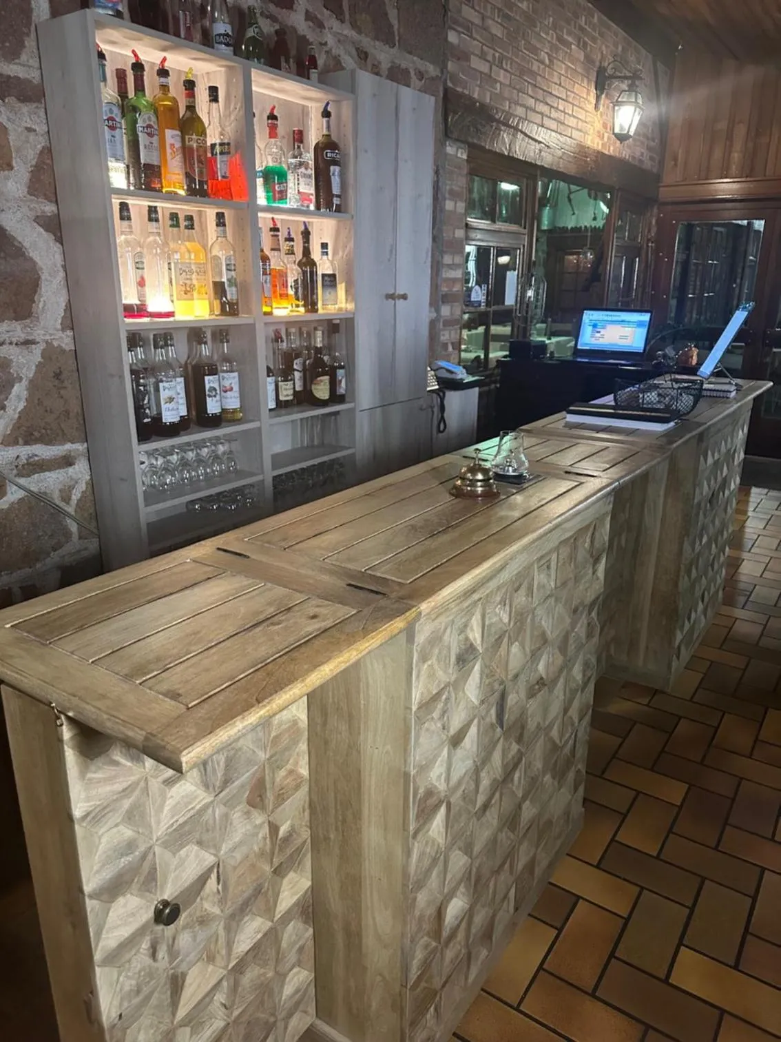 Lobby or reception in Logis Hôtel LE DAHU