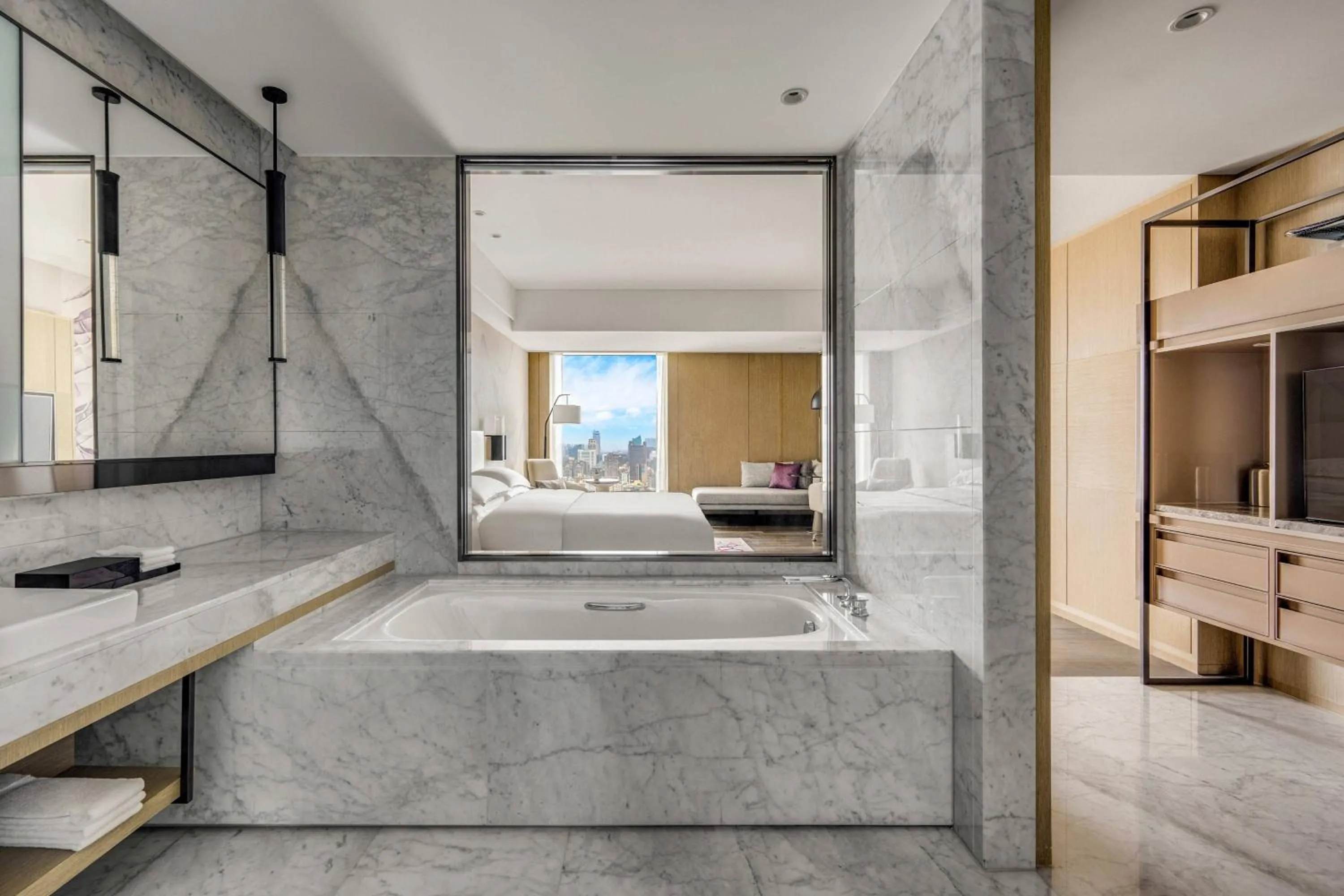 Bathroom in Kaohsiung Marriott Hotel