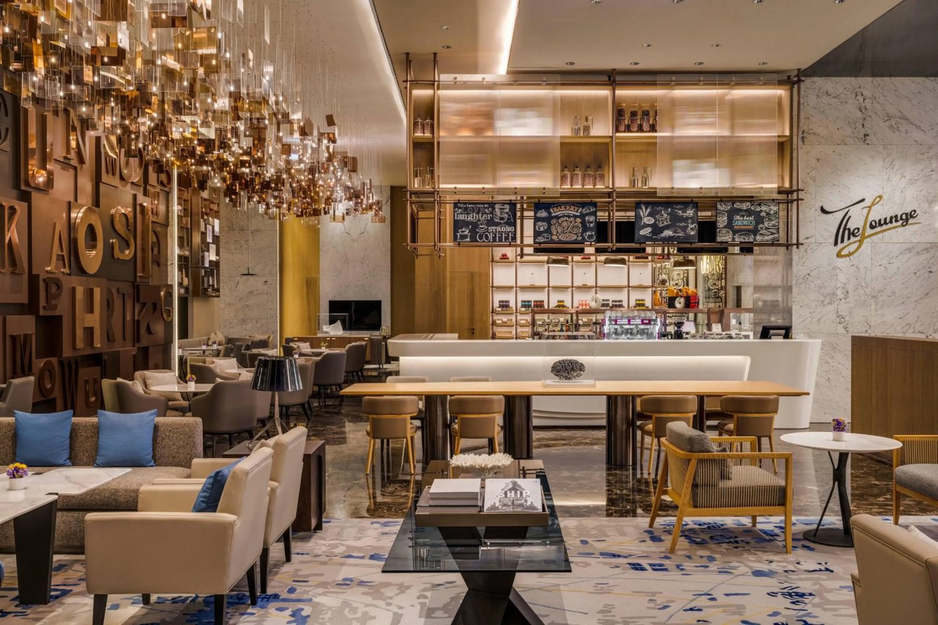 Lounge or bar in Kaohsiung Marriott Hotel