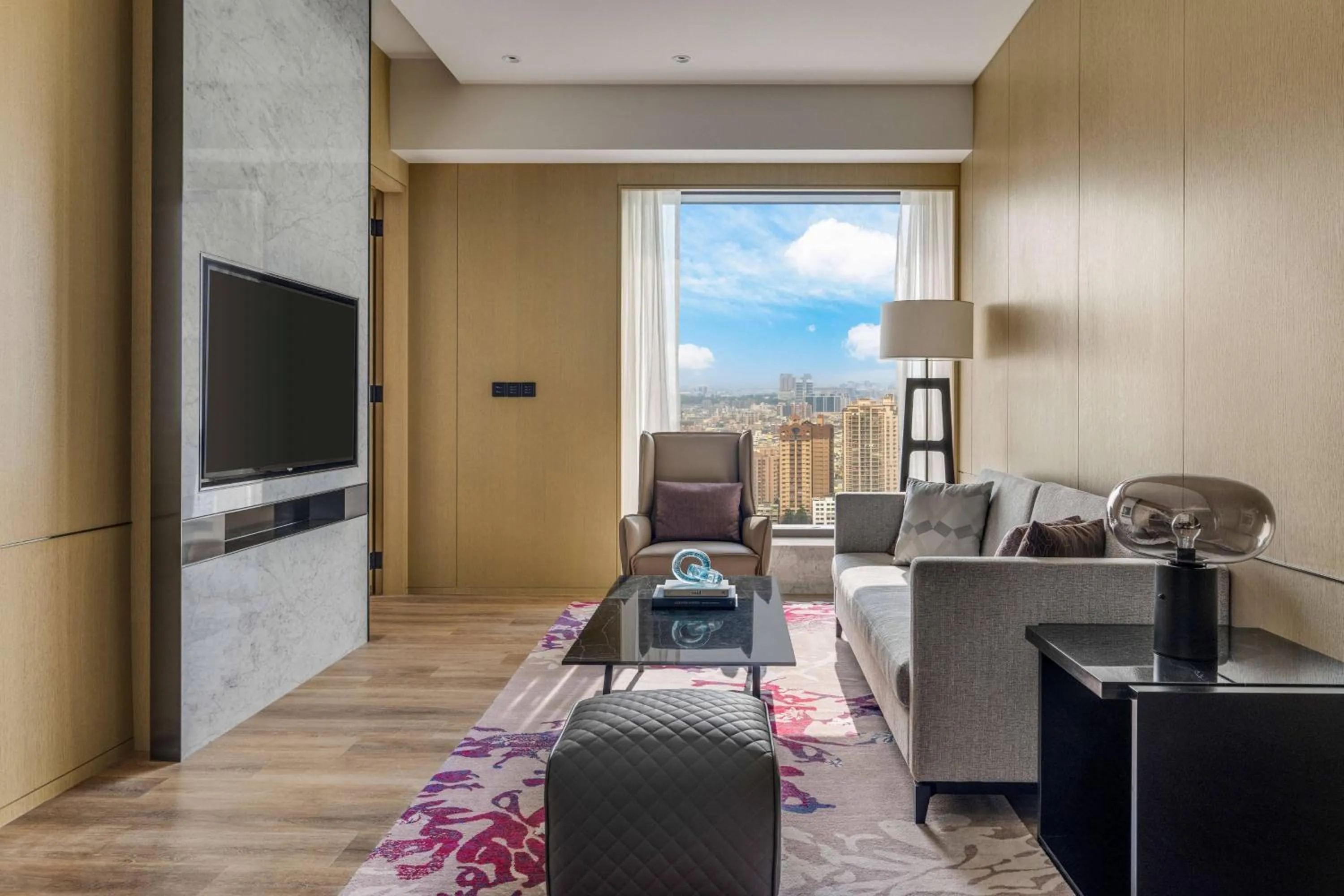 Bedroom in Kaohsiung Marriott Hotel