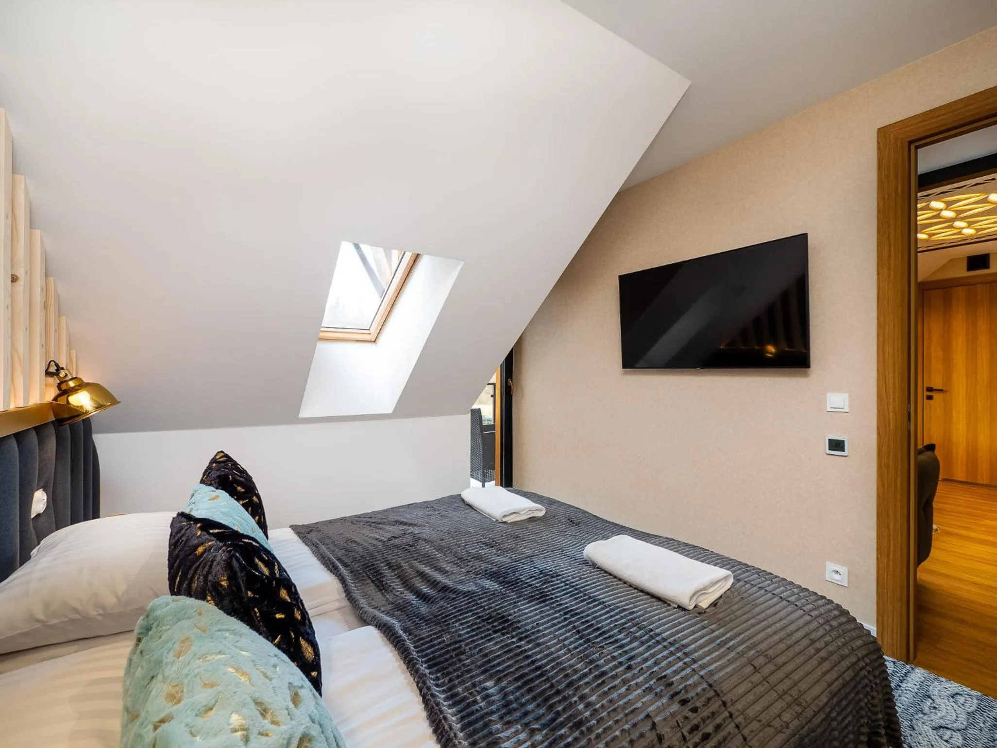 Bedroom, Bed in Aparthotel Góralski Spa 2