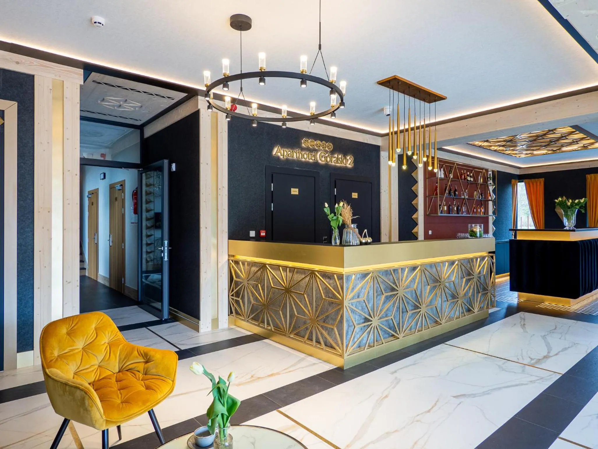 Lobby or reception in Aparthotel Góralski Spa 2