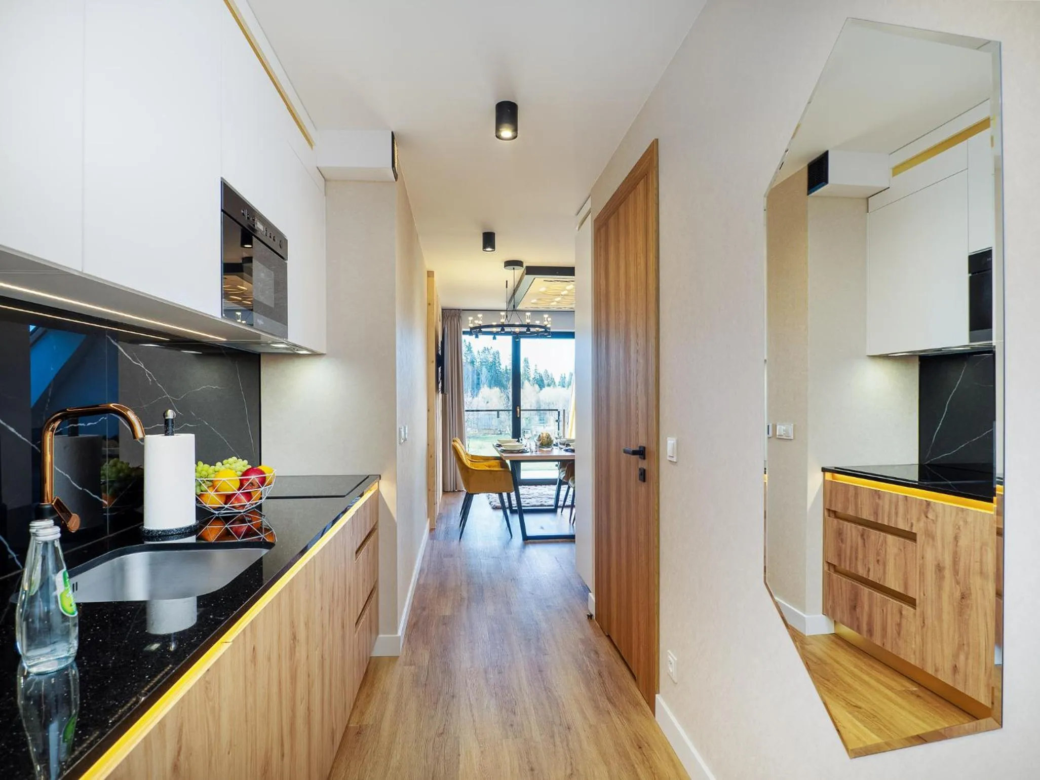 Kitchen or kitchenette in Aparthotel Góralski Spa 2