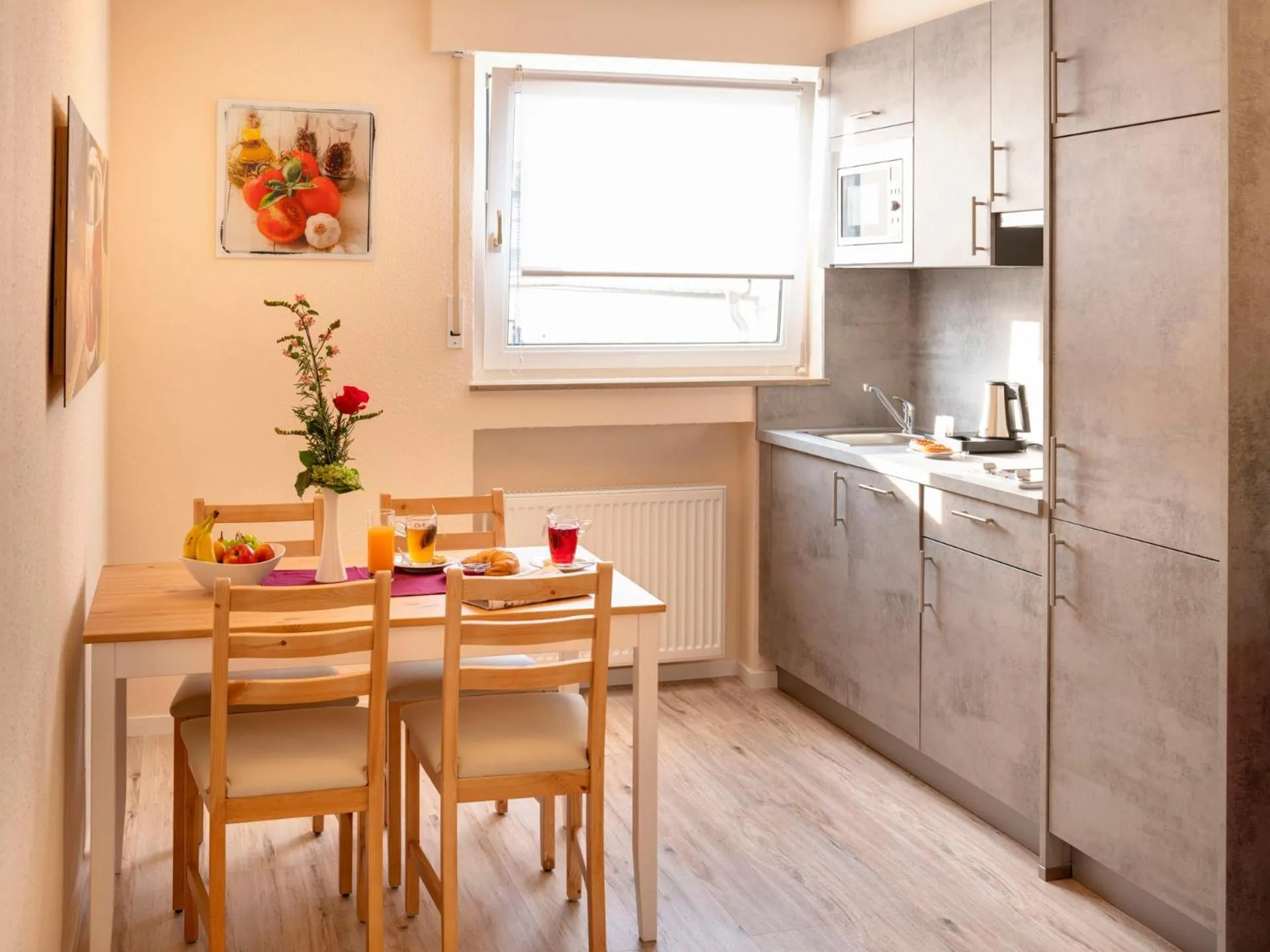 Kitchen or kitchenette in Hotel Berkheimer Hof