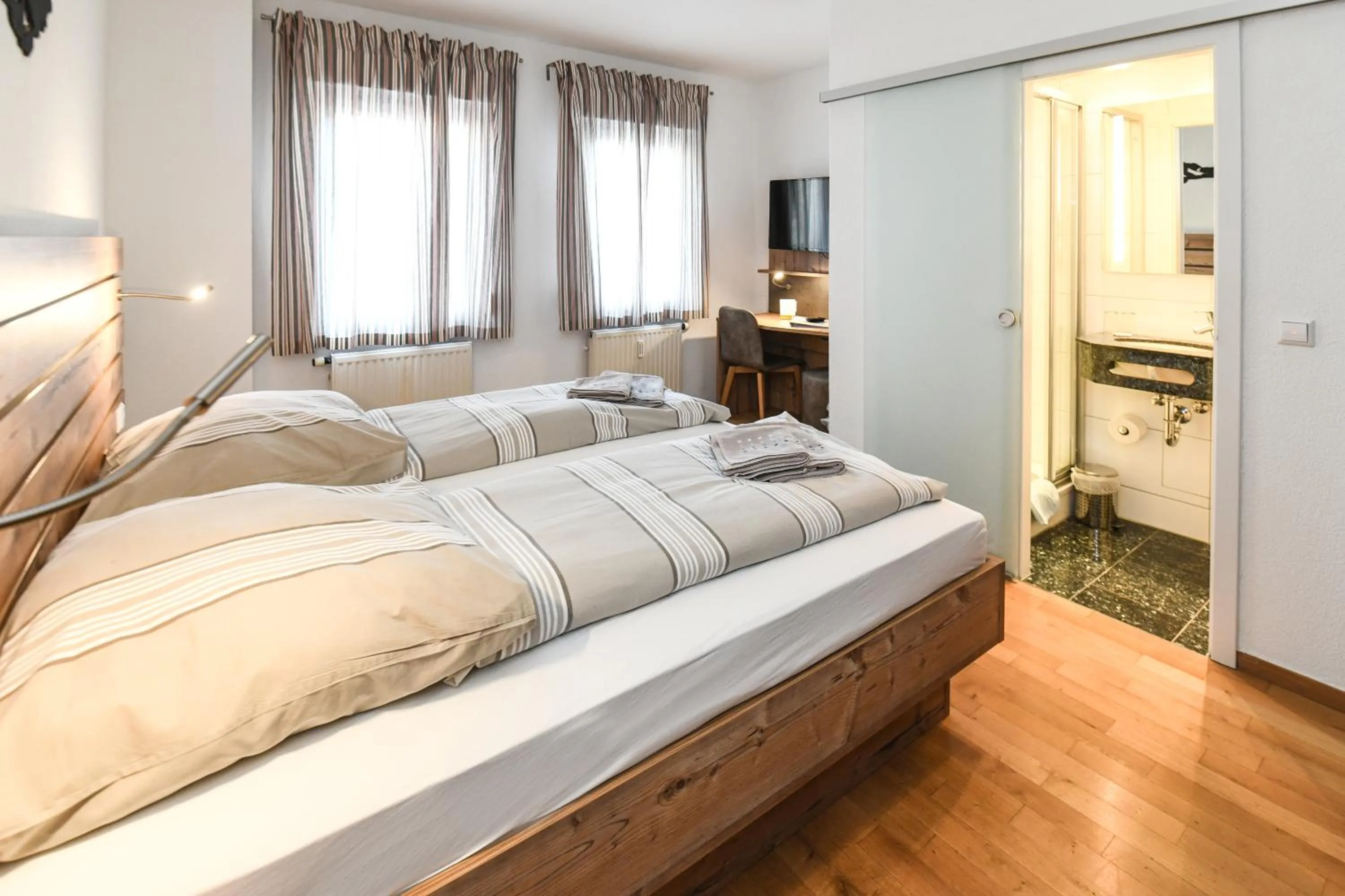 Bed in Gasthof Rebstock