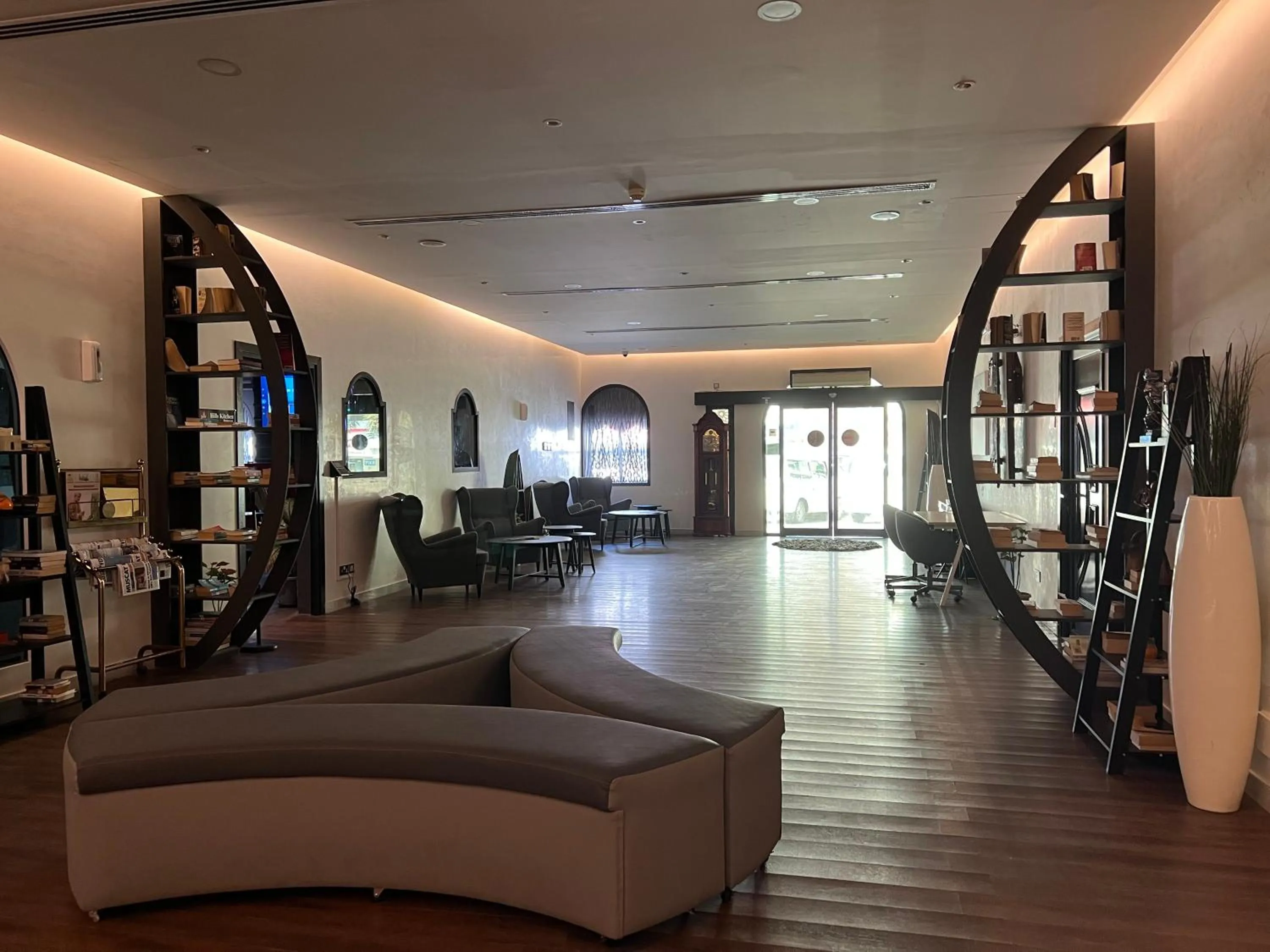 Lobby or reception in Mutrah Hotel