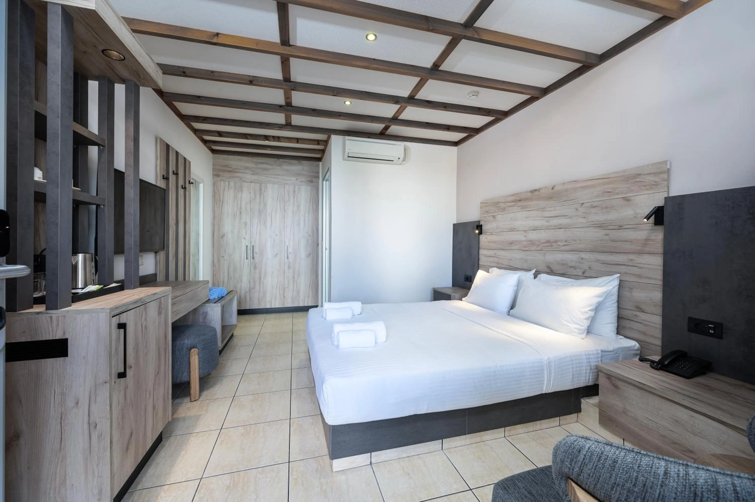 Bedroom, Bed in Palladium hotel