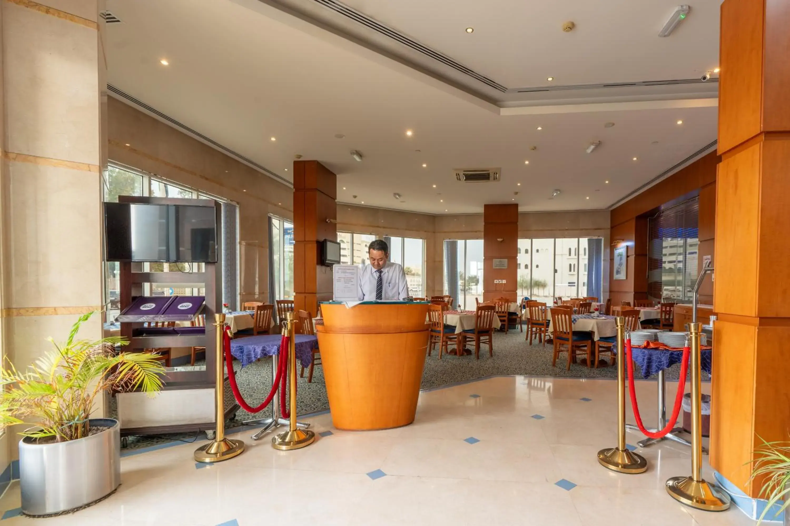 Restaurant/places to eat in Lavender Hotel Sharjah Restaurant/places to eat in Lavender Hotel Sharjah