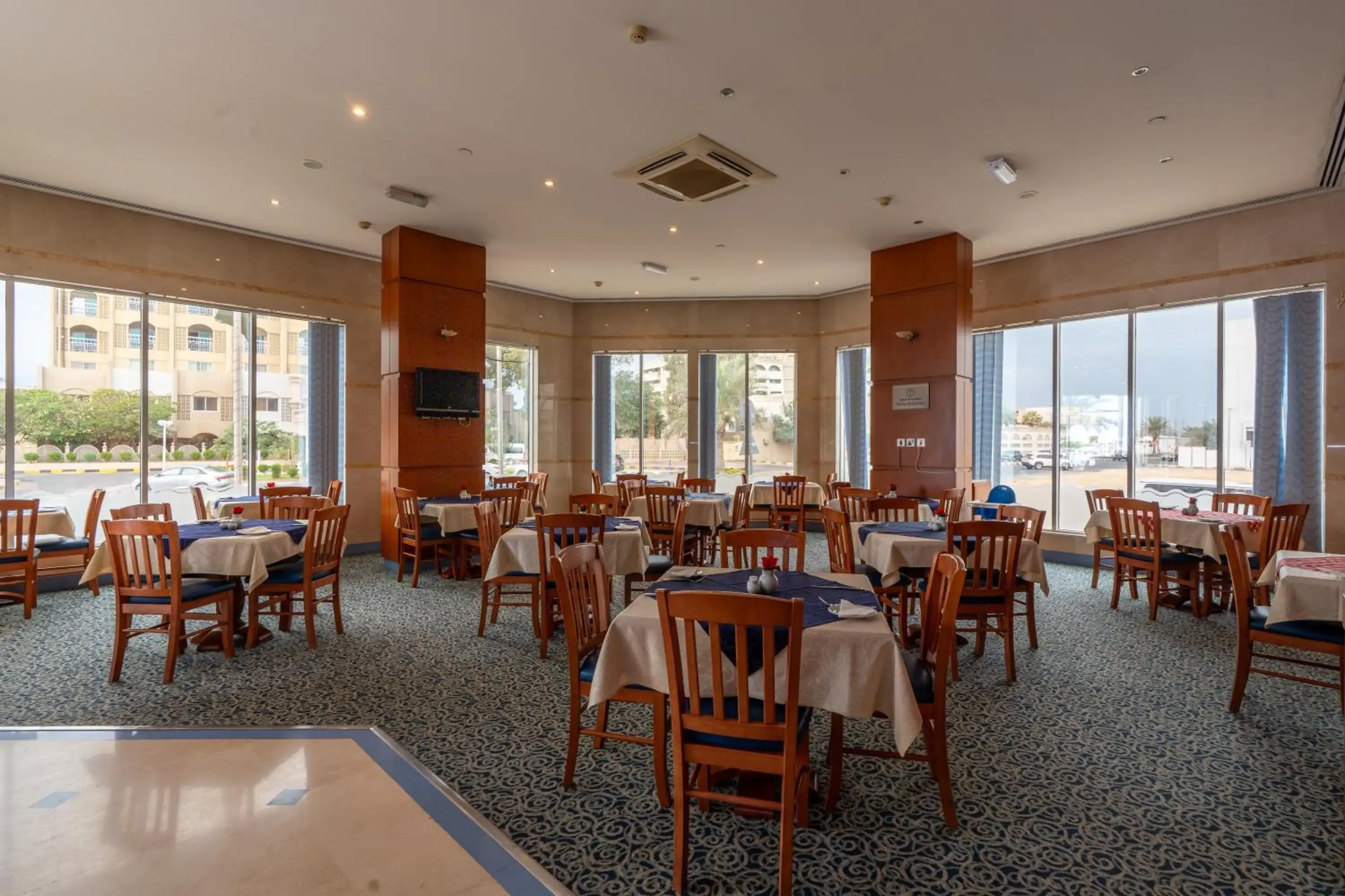 Restaurant/places to eat in Lavender Hotel Sharjah Restaurant/places to eat in Lavender Hotel Sharjah