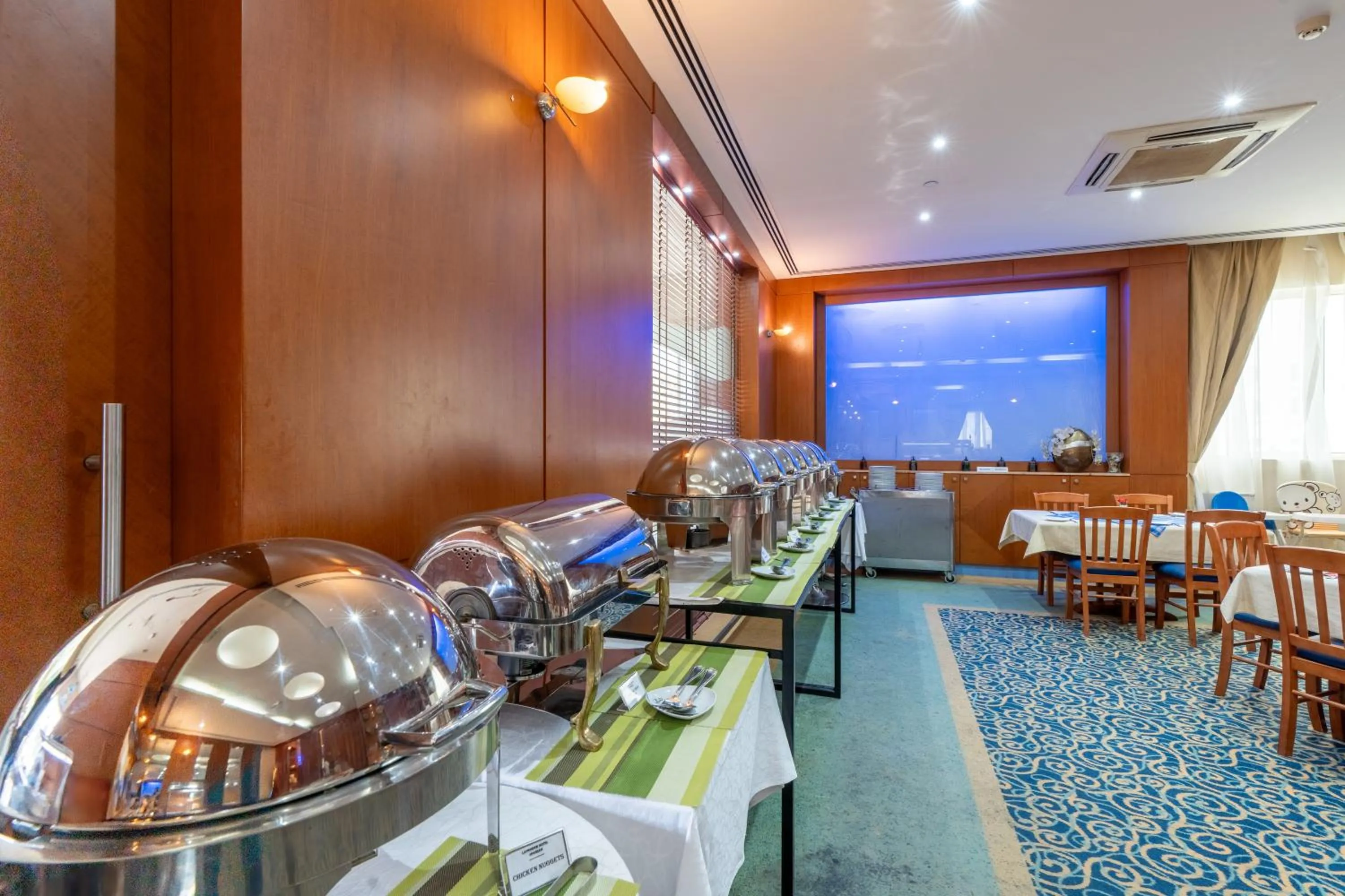 Restaurant/places to eat in Lavender Hotel Sharjah