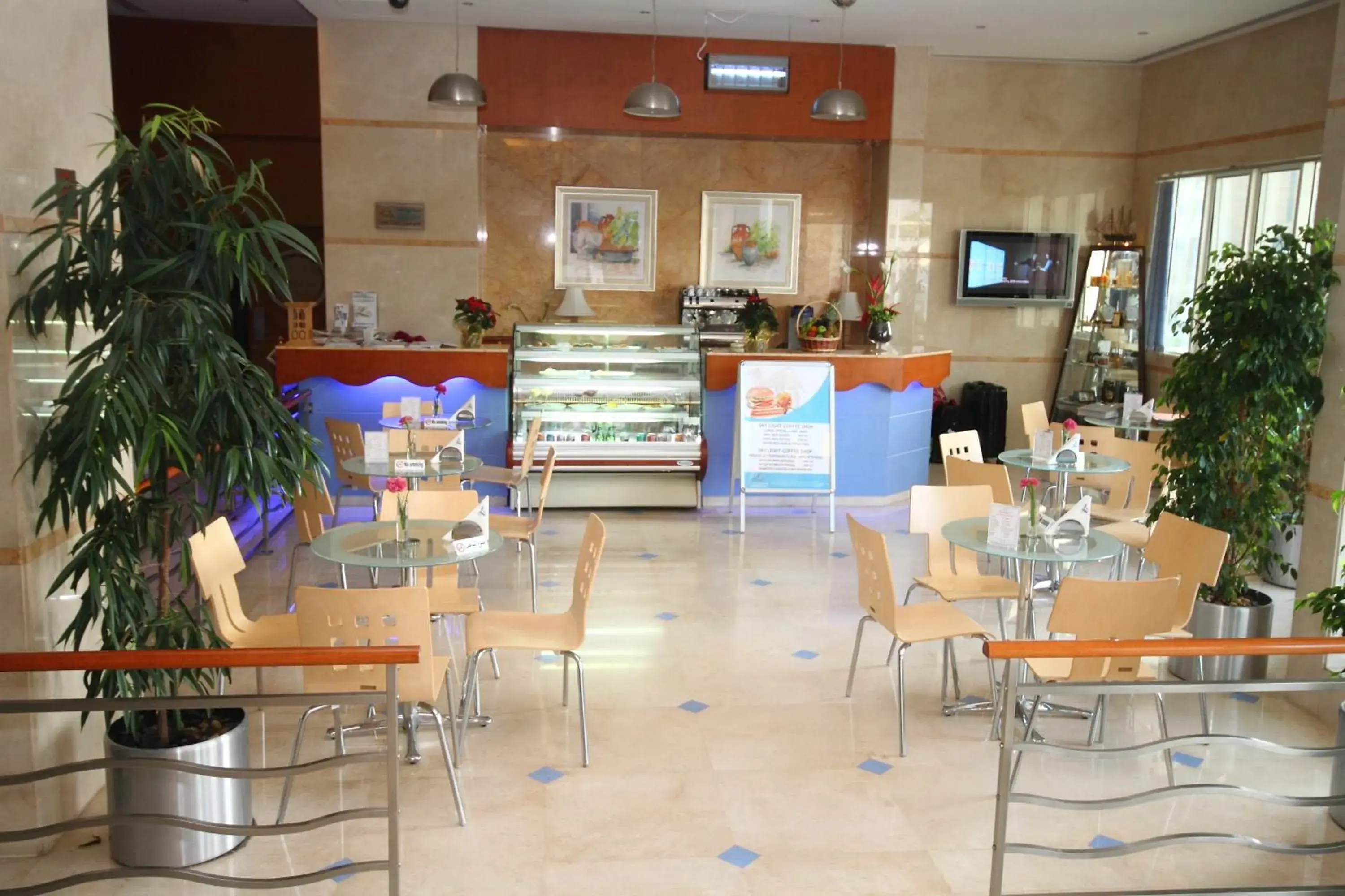 Restaurant/places to eat in Lavender Hotel Sharjah Restaurant/places to eat in Lavender Hotel Sharjah