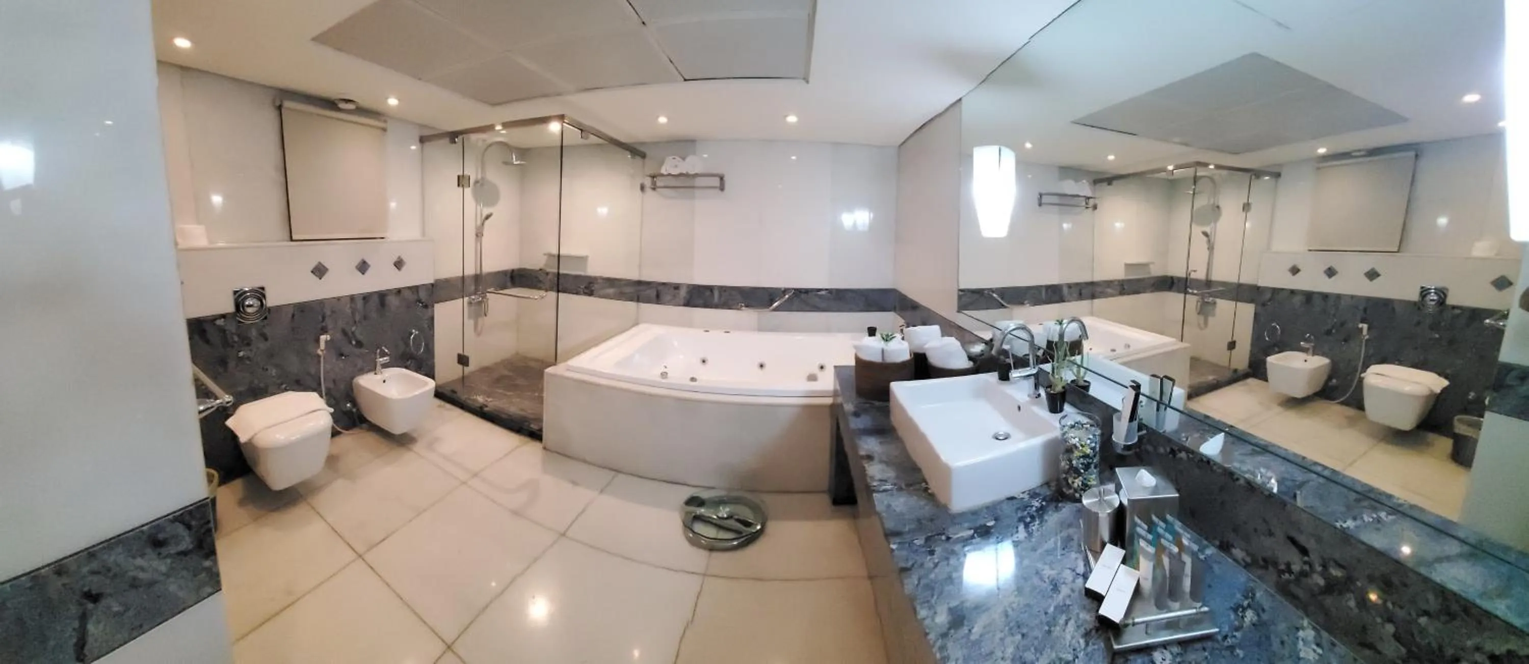 Bathroom in King Suites Hotel