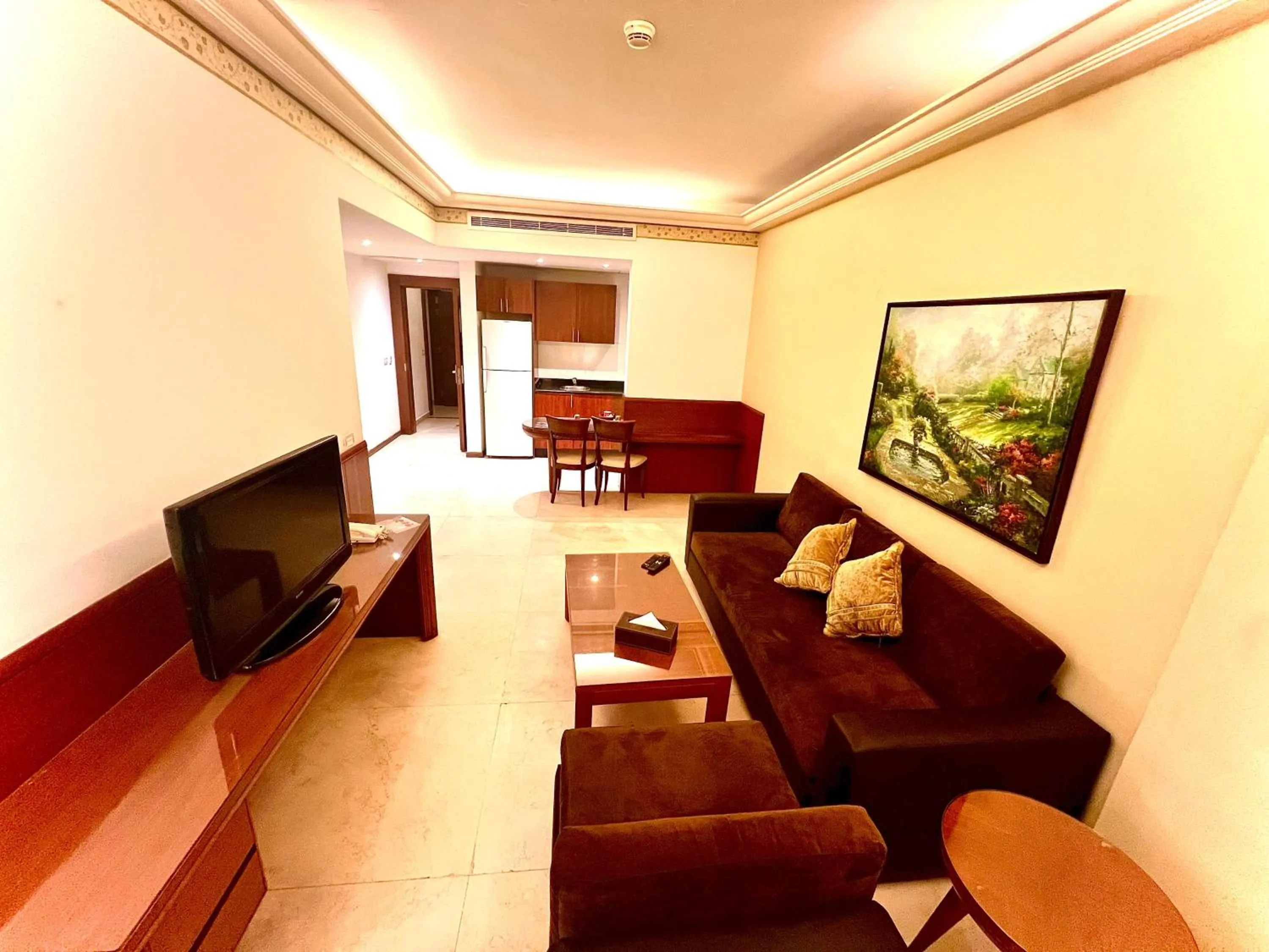 Living room in King Suites Hotel