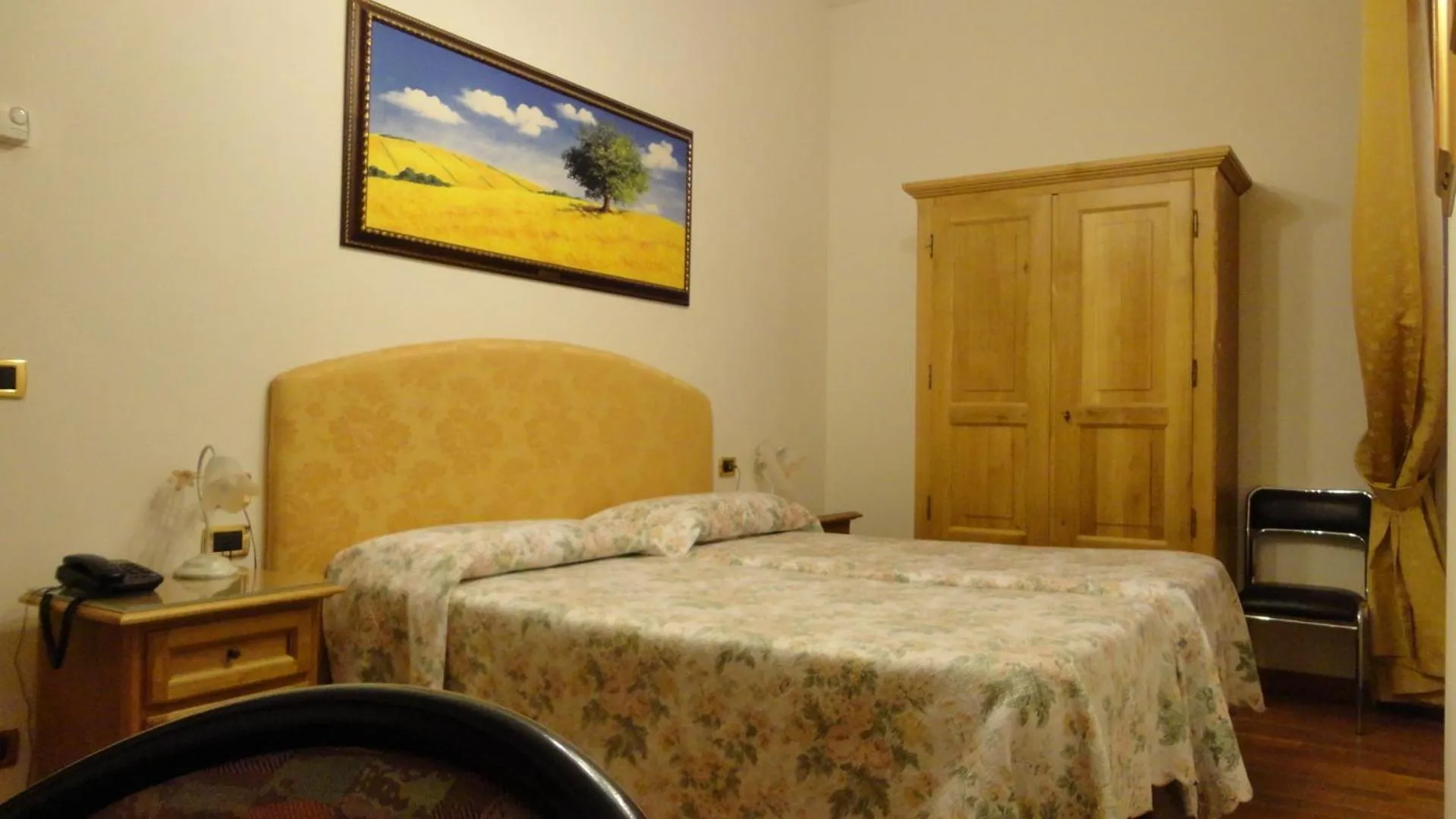 Bed in Hotel La Rosa