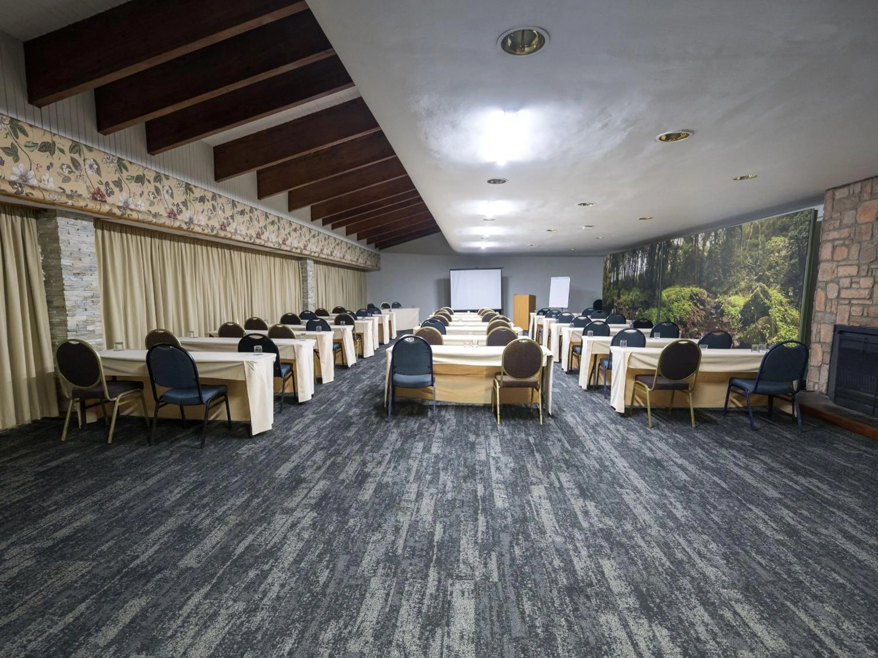 Banquet/Function facilities in ANEW Resort Ingeli Forest Kokstad