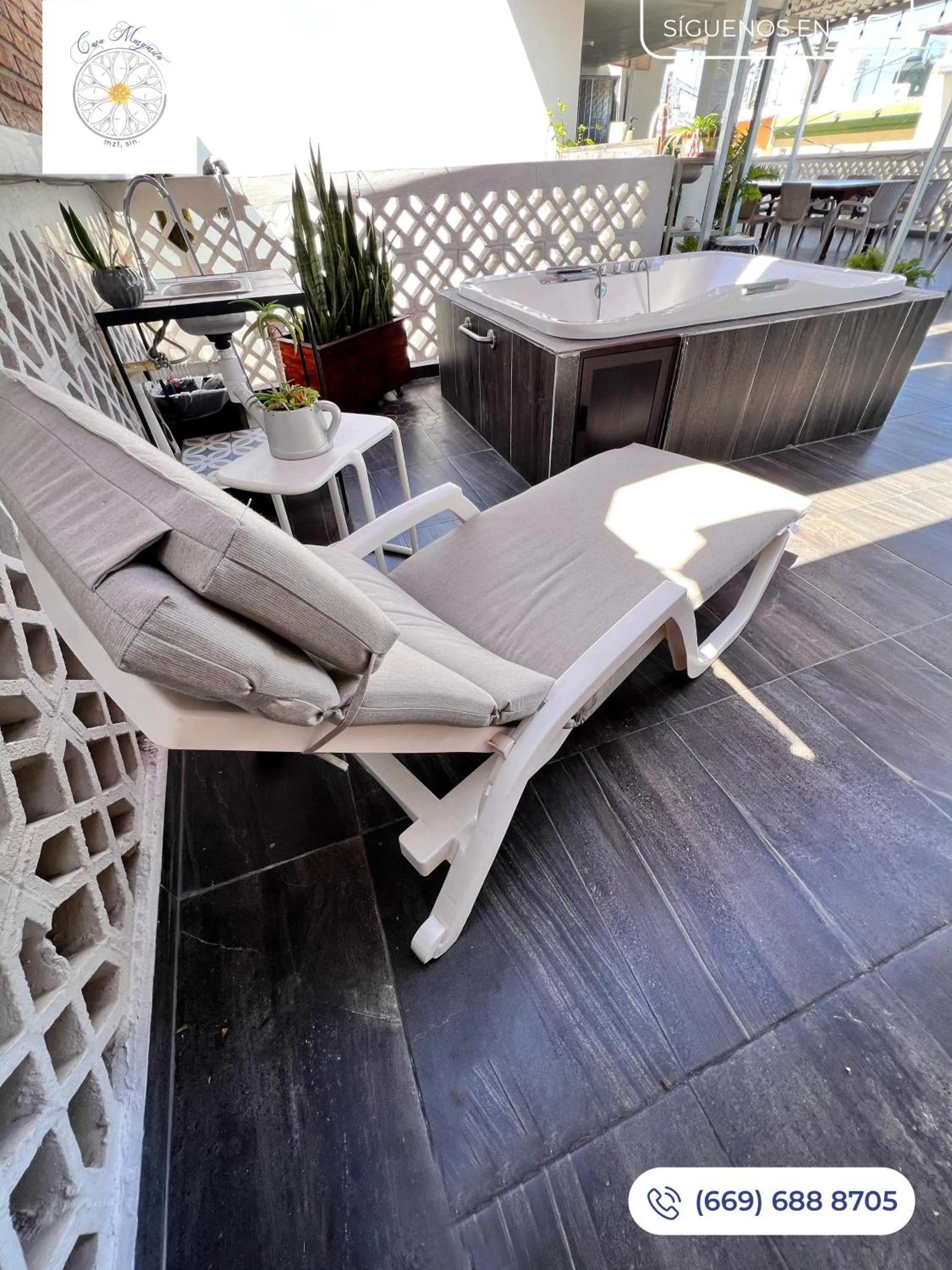 Balcony/Terrace in Hosteleria Casa Margarita