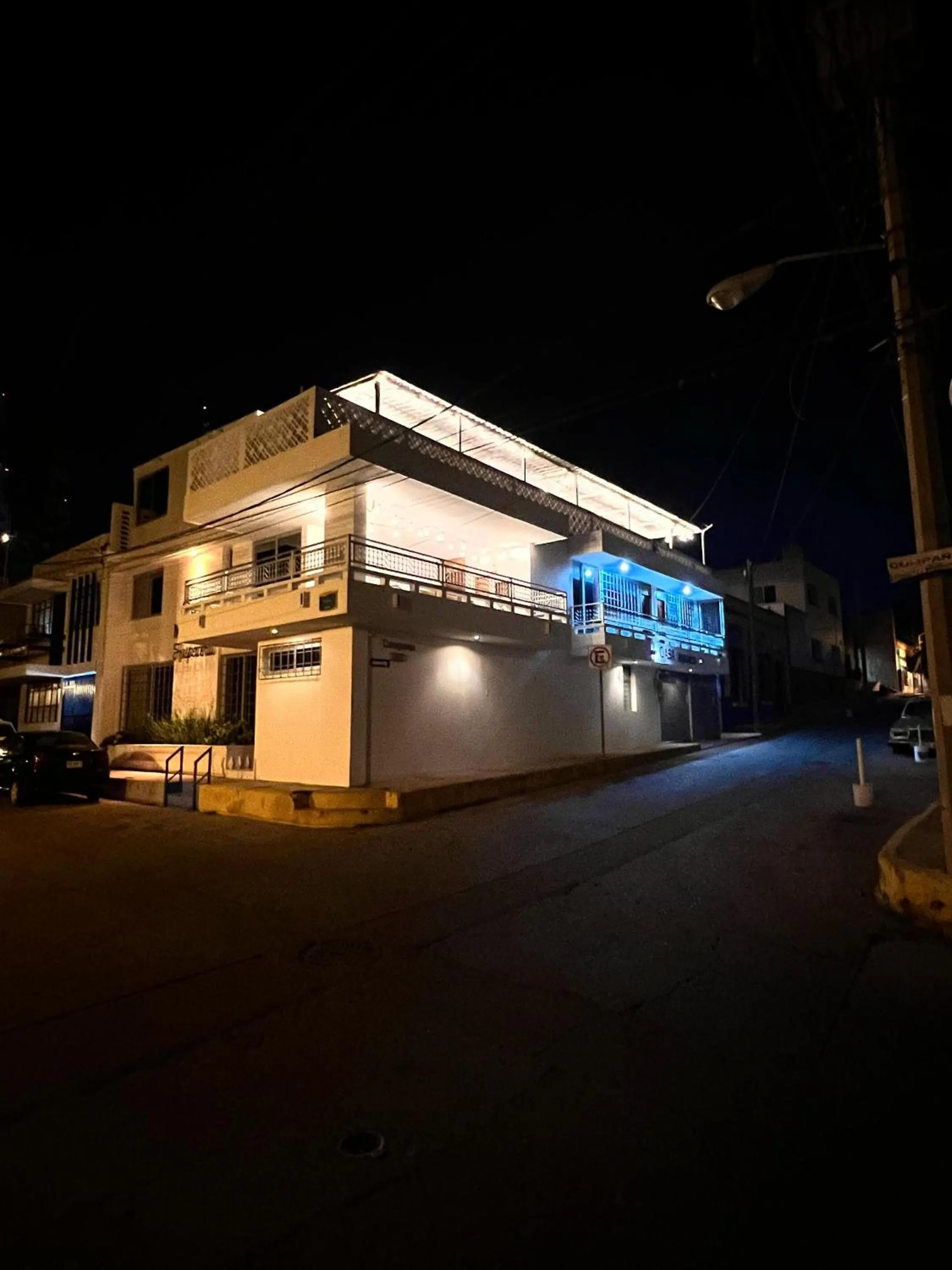 Property building in Hosteleria Casa Margarita