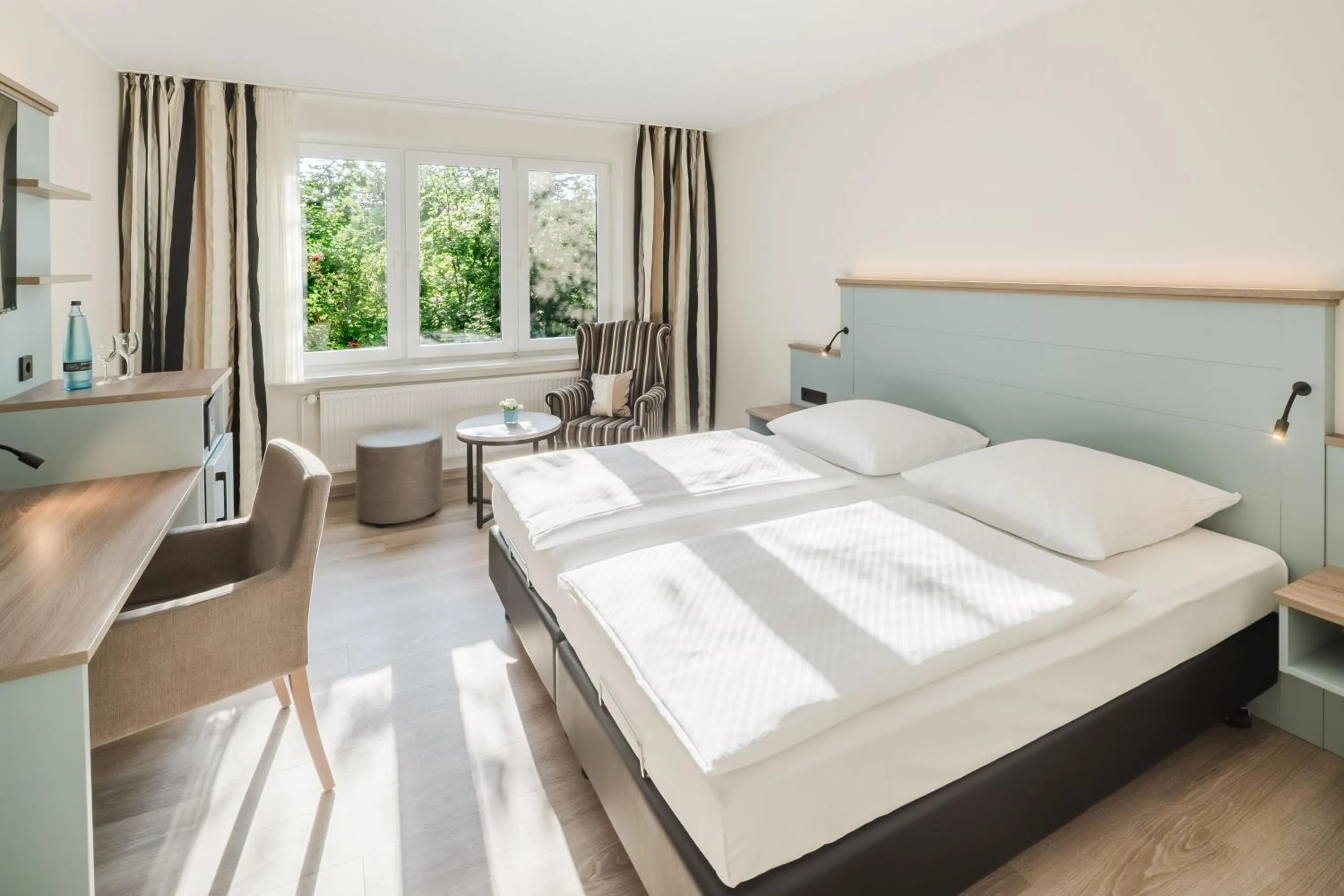 Photo of the whole room, Bed in Hotel an der Schlei Garni