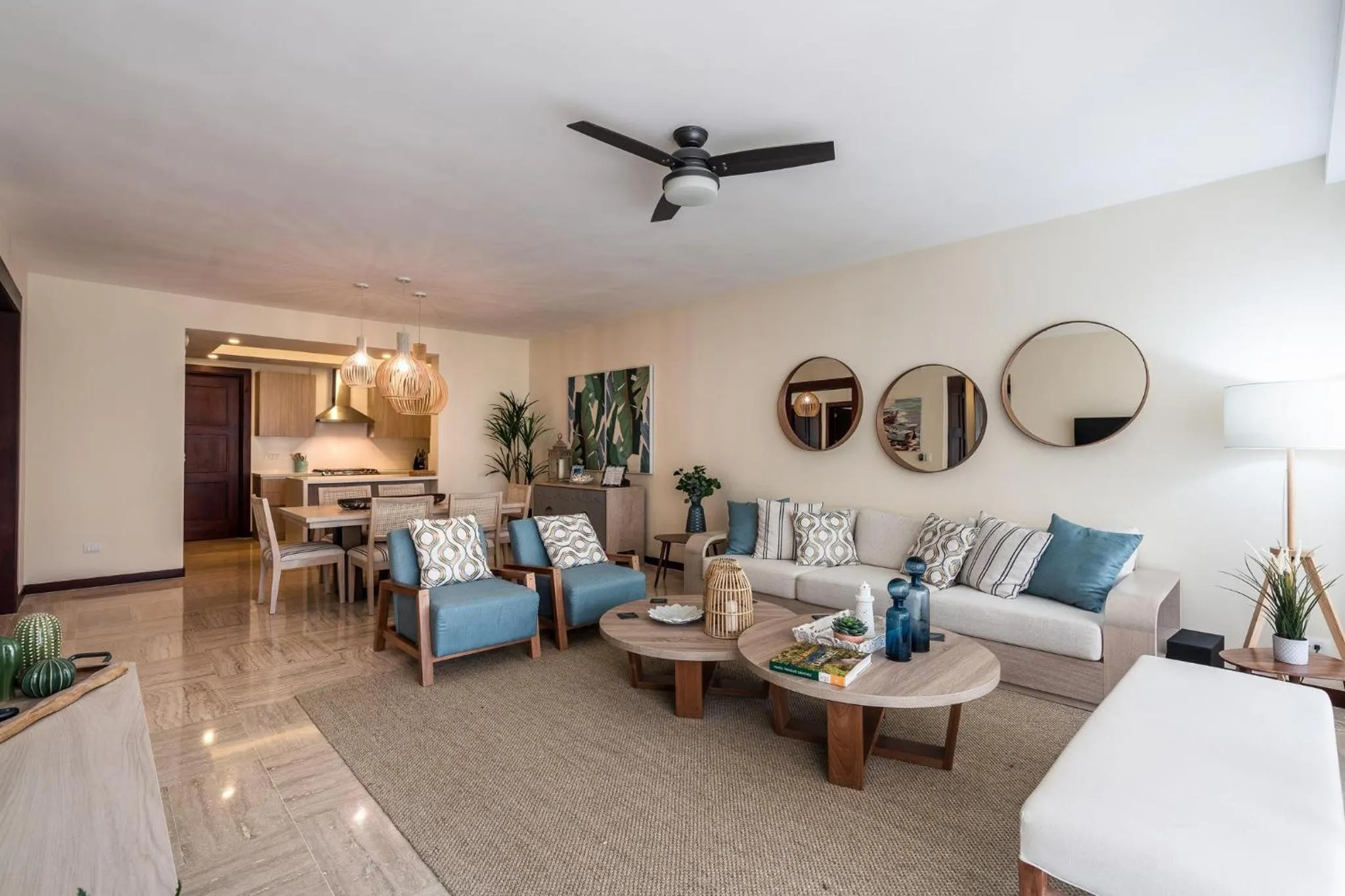 3BR apartment with balcony in Portillo - Terrenas