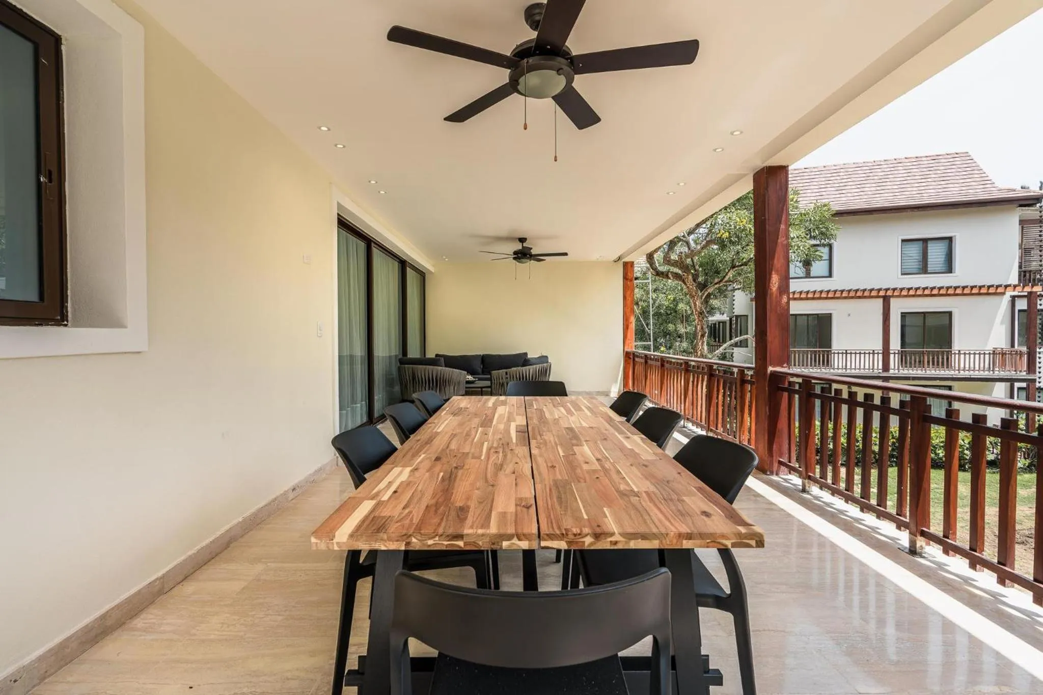 3BR apartment with balcony in Portillo - Terrenas